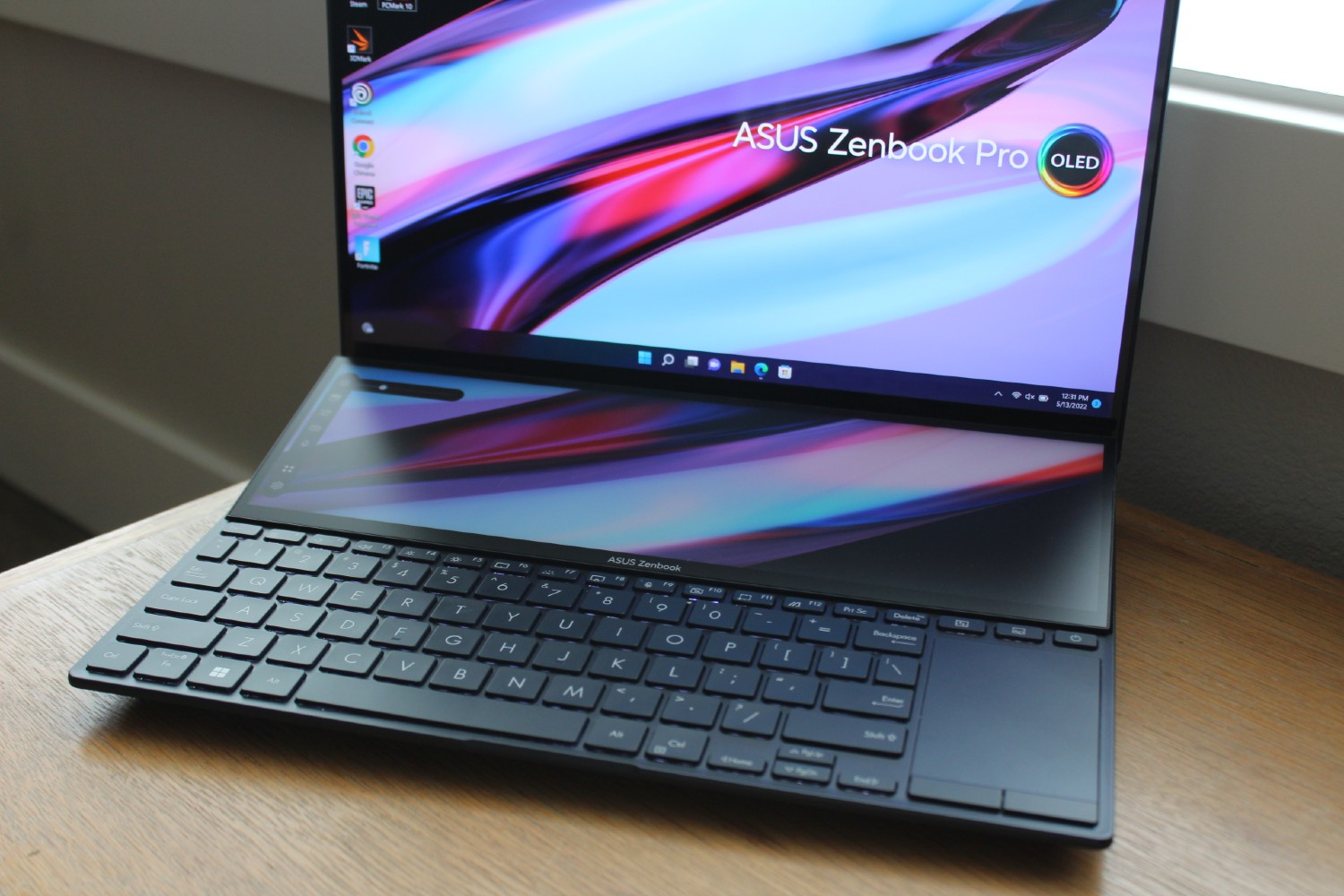 The Asus Zenbook Pro 14 Duo offers multitasking on two 120 Hz displays -   Reviews