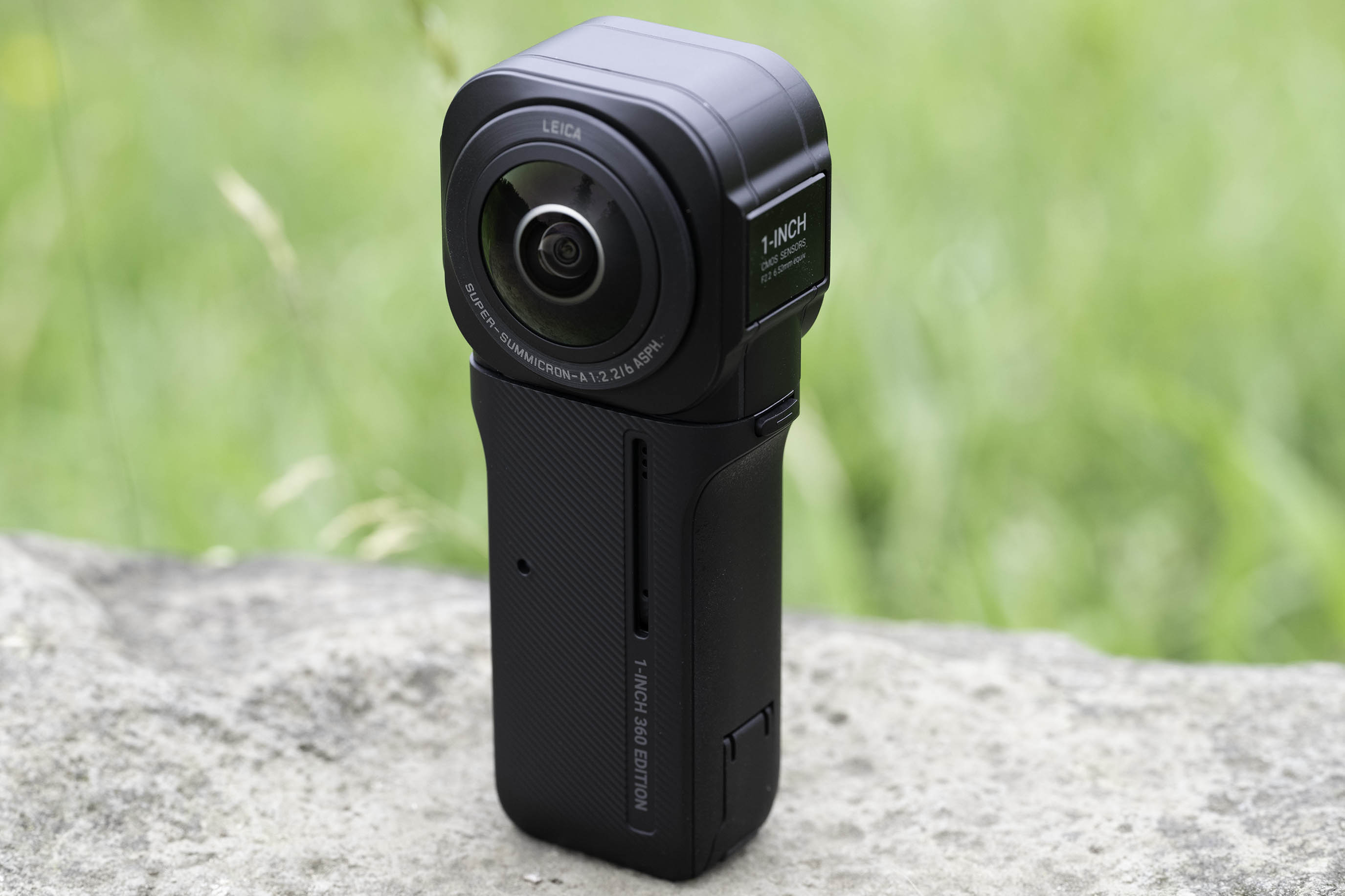 即日発送】 Insta360 ONE RS 1インチ Leica 360度アクションカメラ