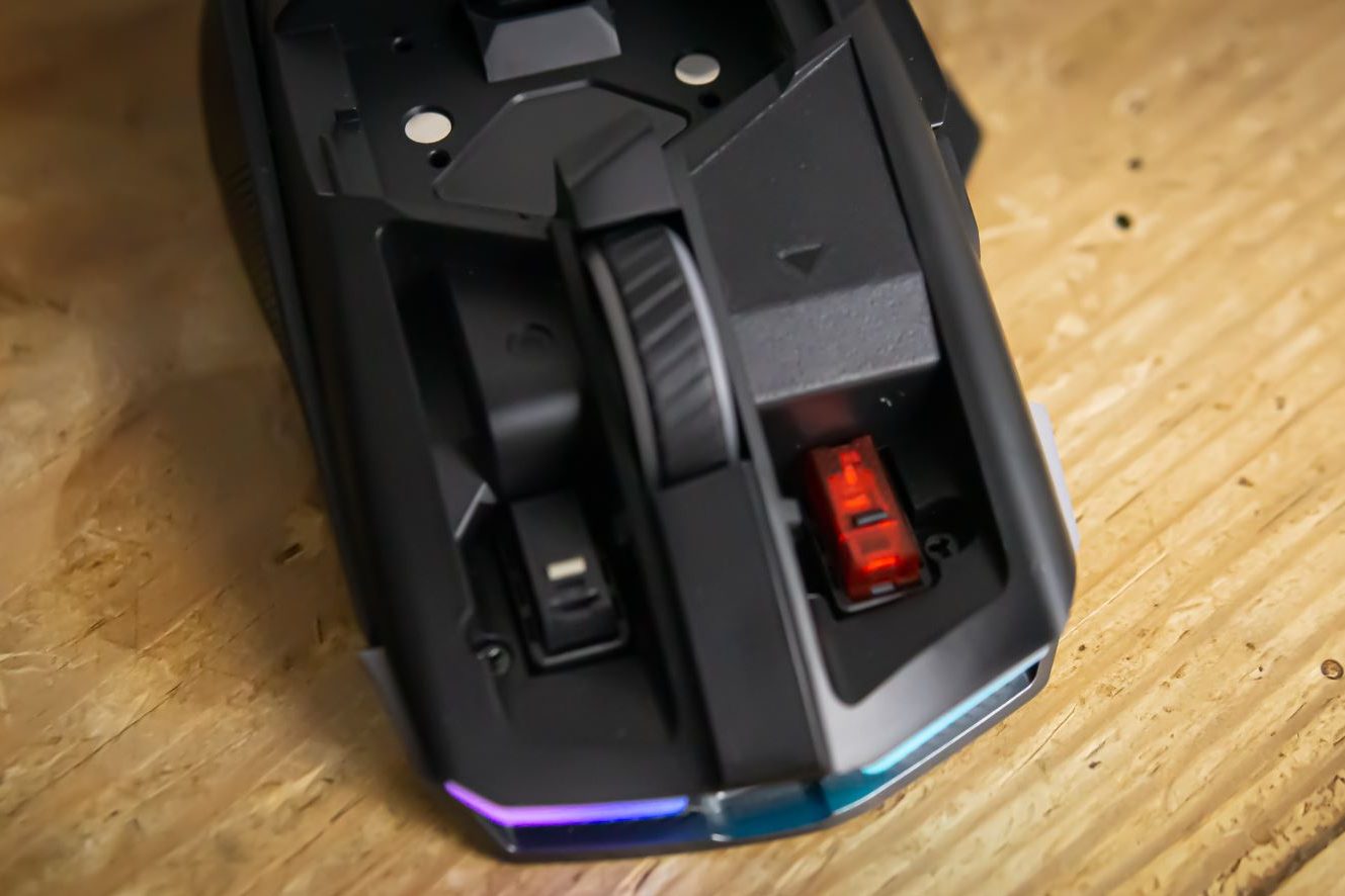 Asus ROG Chakram X review: A joystick on a mouse? | Digital Trends