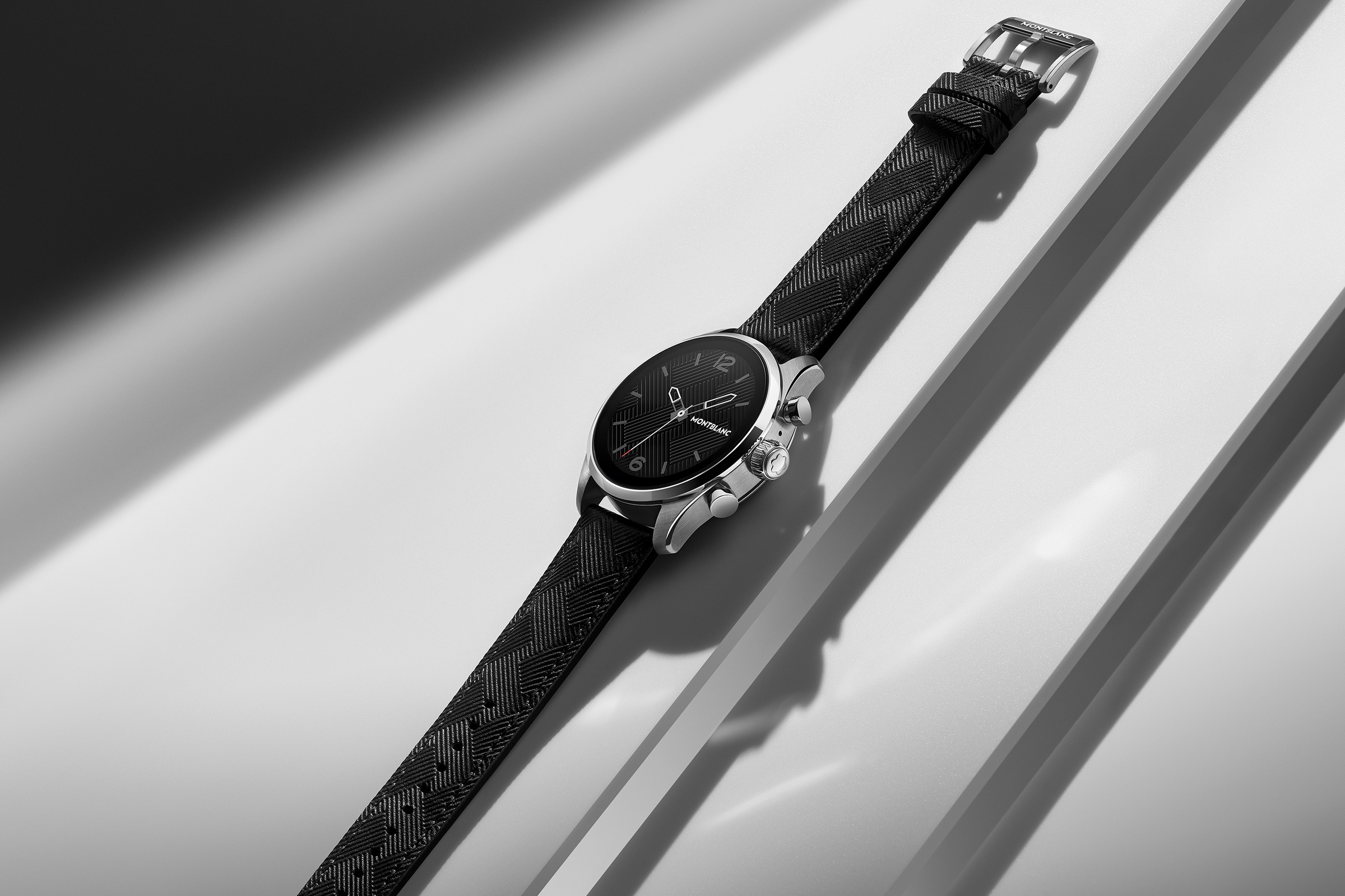 Ax hot sale connected smartwatch