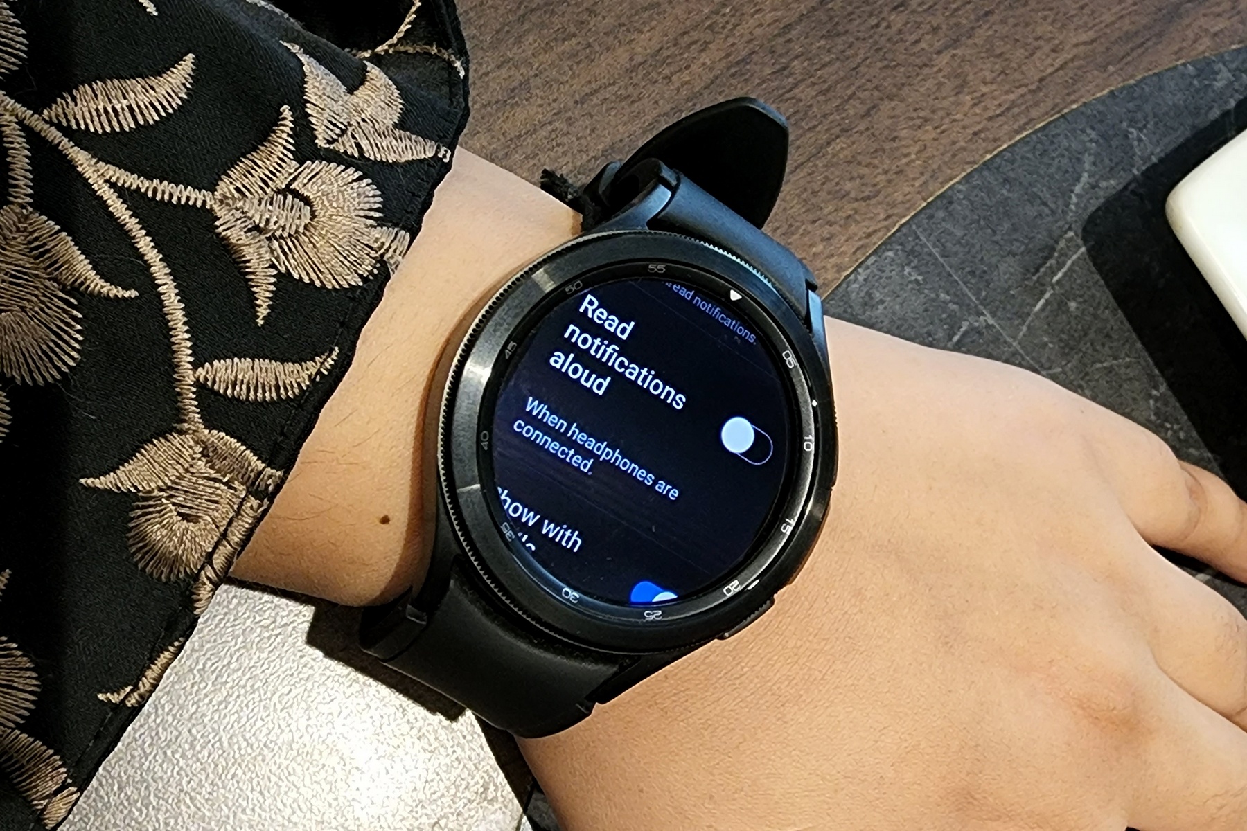 Galaxy watch active sales notifications