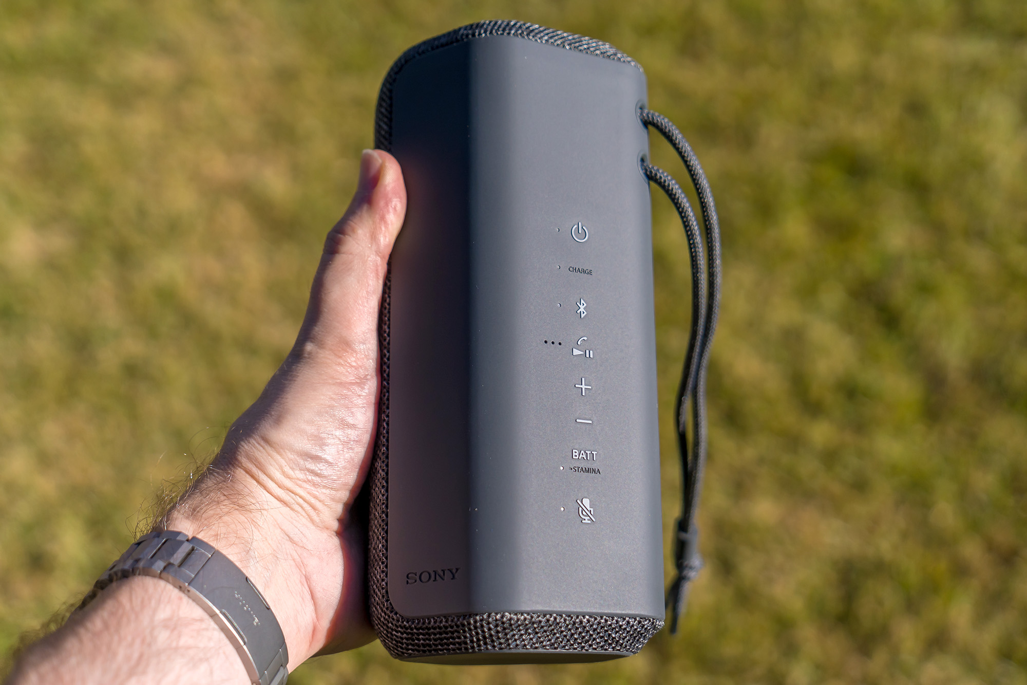 Sony SRS-XE200 sweet sound, little | Digital Trends review: speaker tough