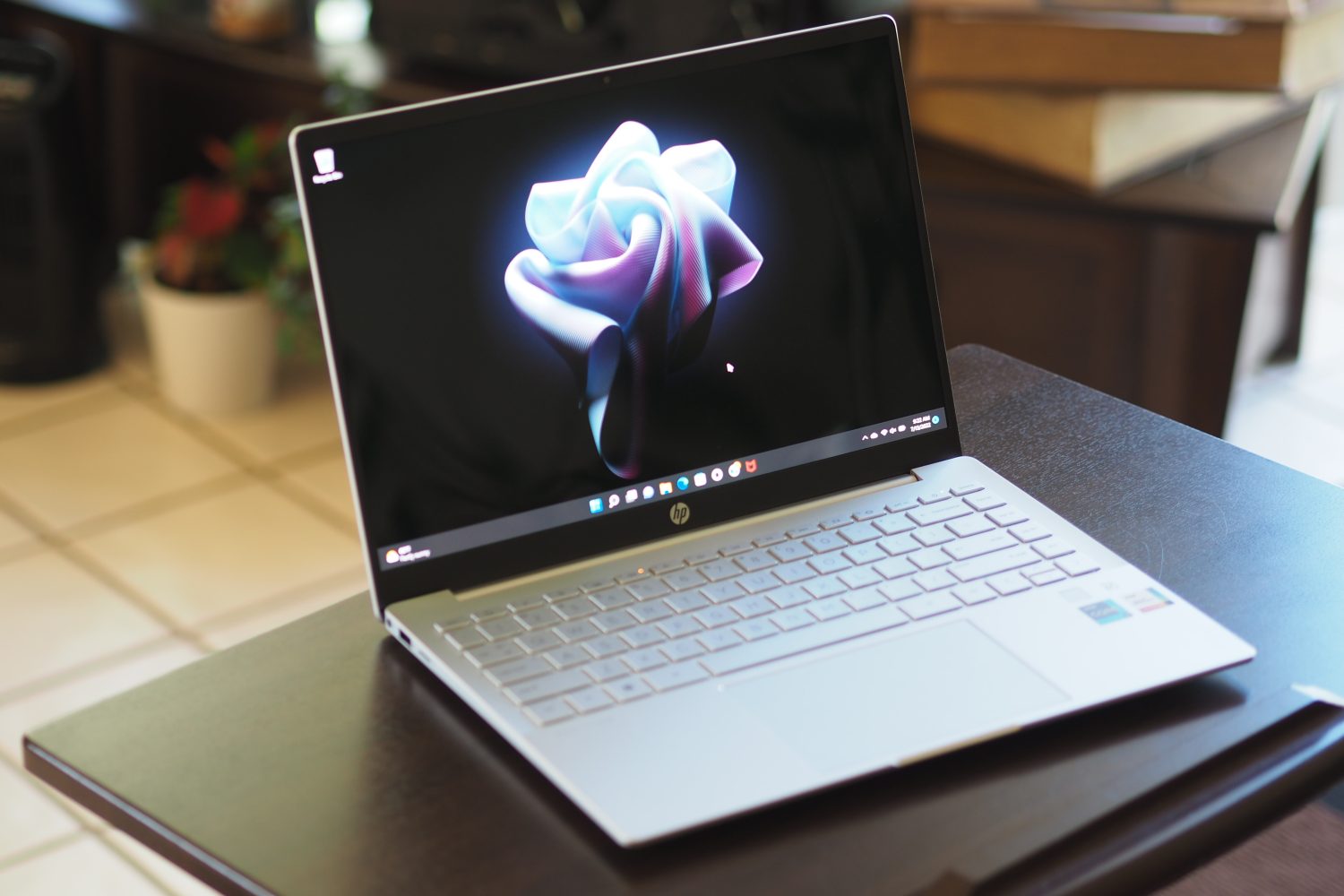 HP Pavilion Plus Laptop 14 Review: Sophisticated Power