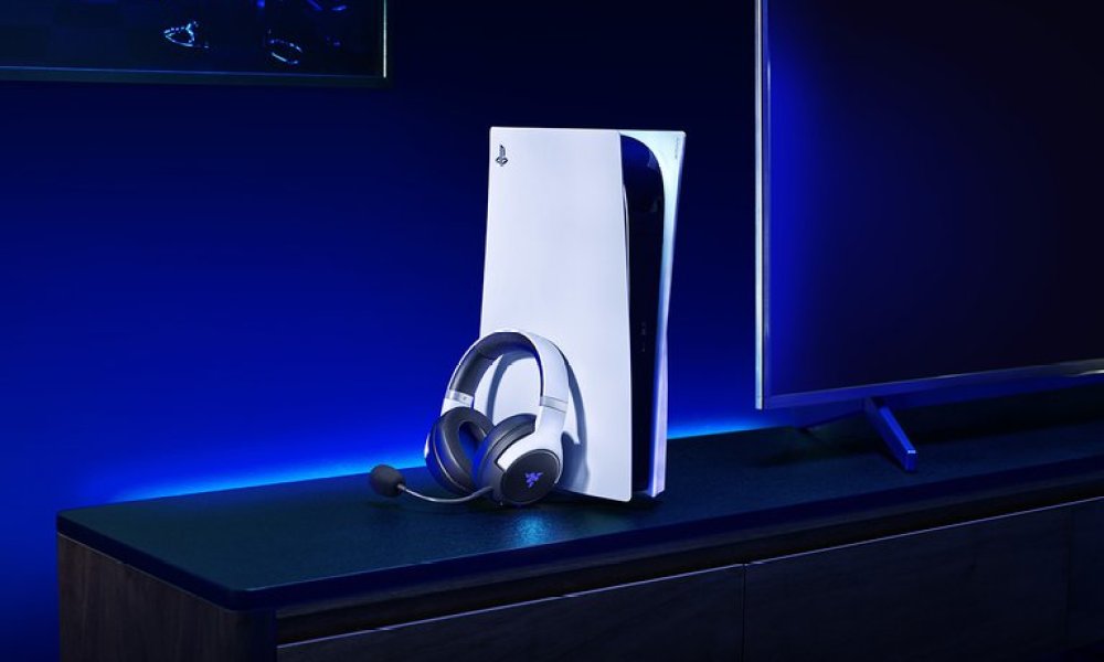 The Razer Kaira Pro sitting next to a PS5 console.