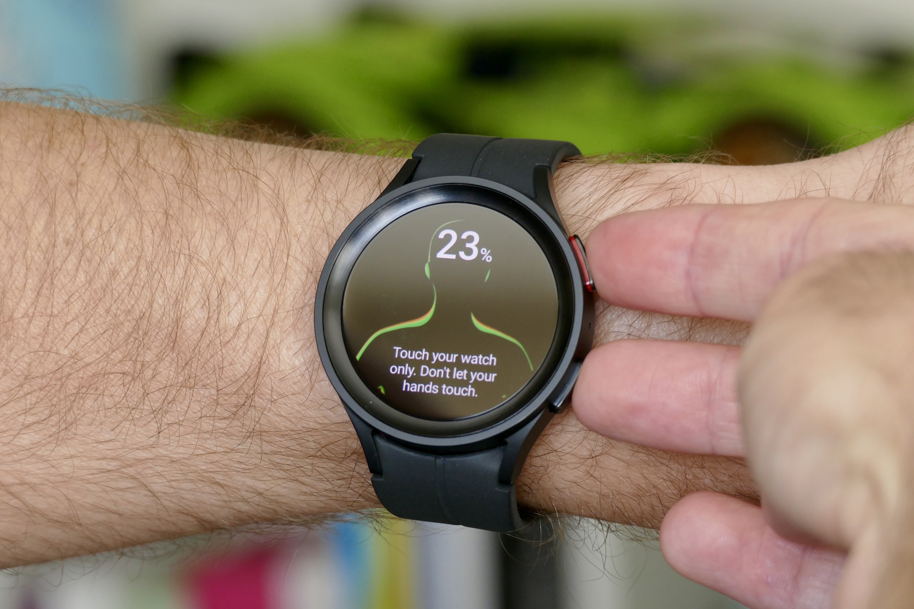 Pricey new Amazon Halo View health and fitness band adds display, BMI  tracking - PhoneArena
