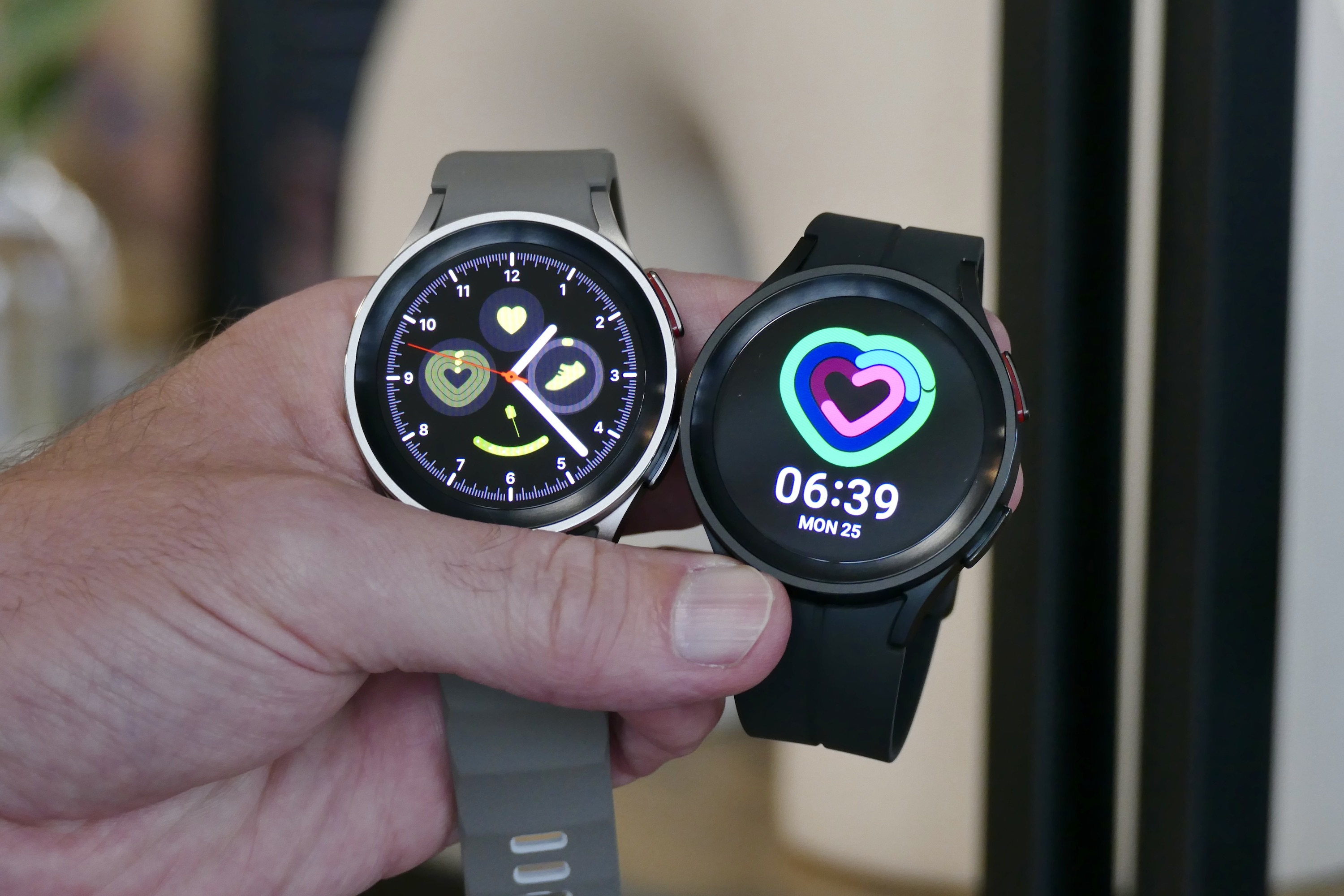 Couleurs de la Samsung Galaxy Watch 5 Pro.