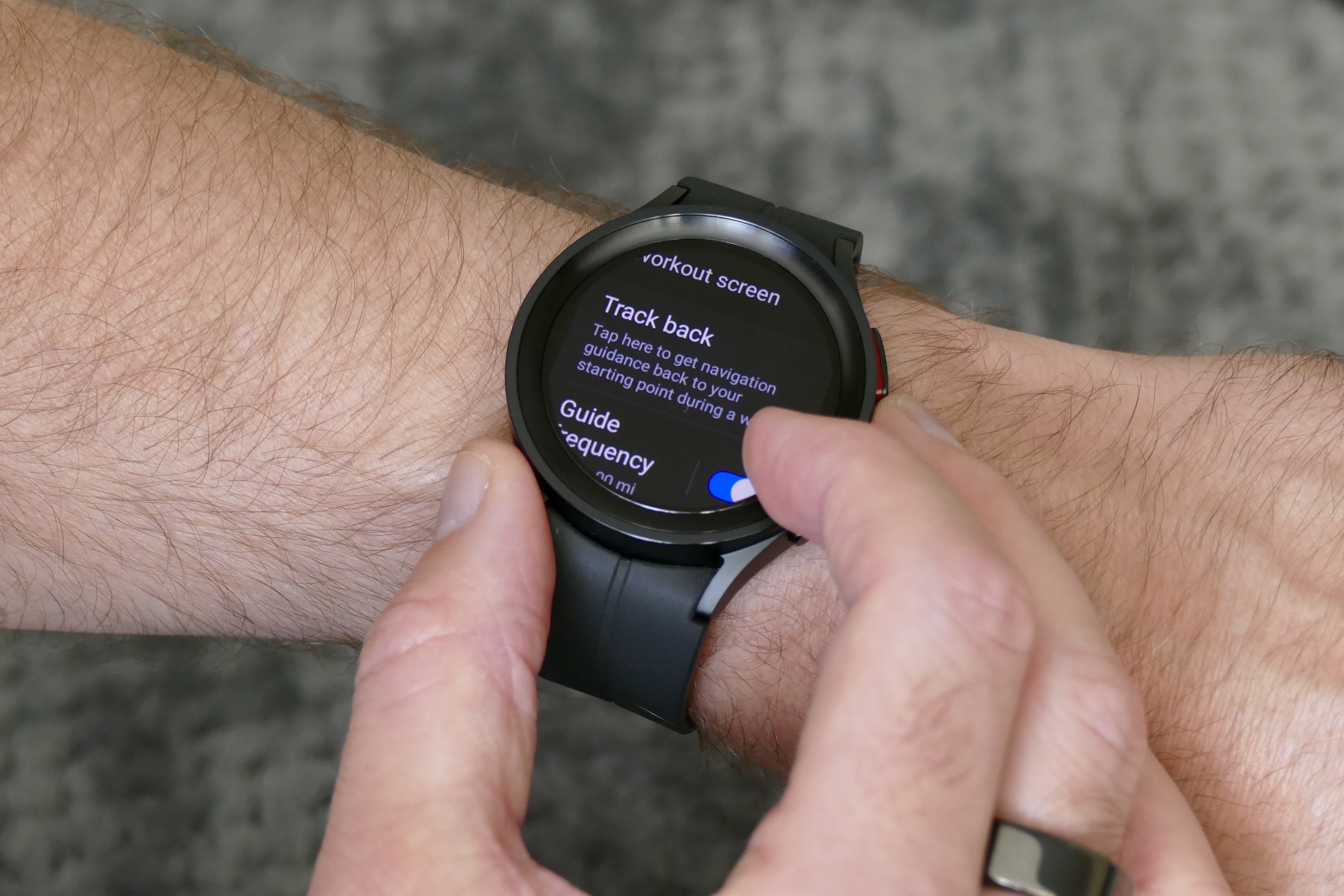 Galaxy watch hot sale workout tracking