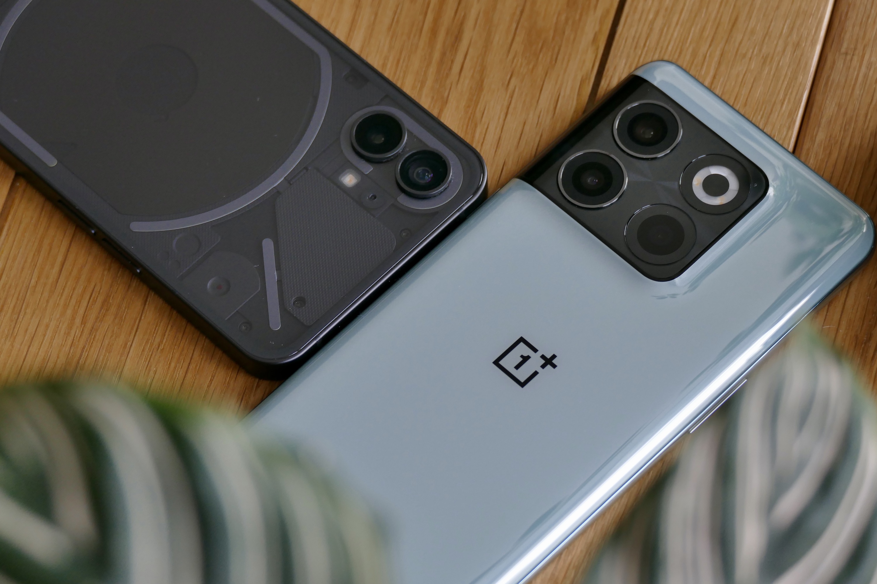 The Nothing Phone 1 is what the OnePlus 10T could have been