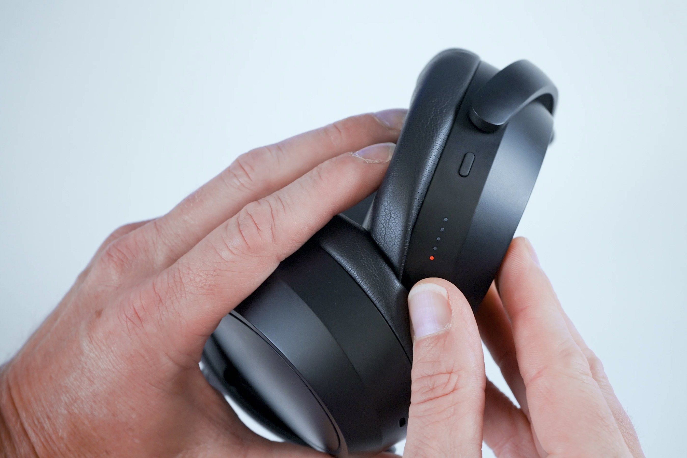 Sennheiser Momentum 4 Wireless review: Reversing the trend