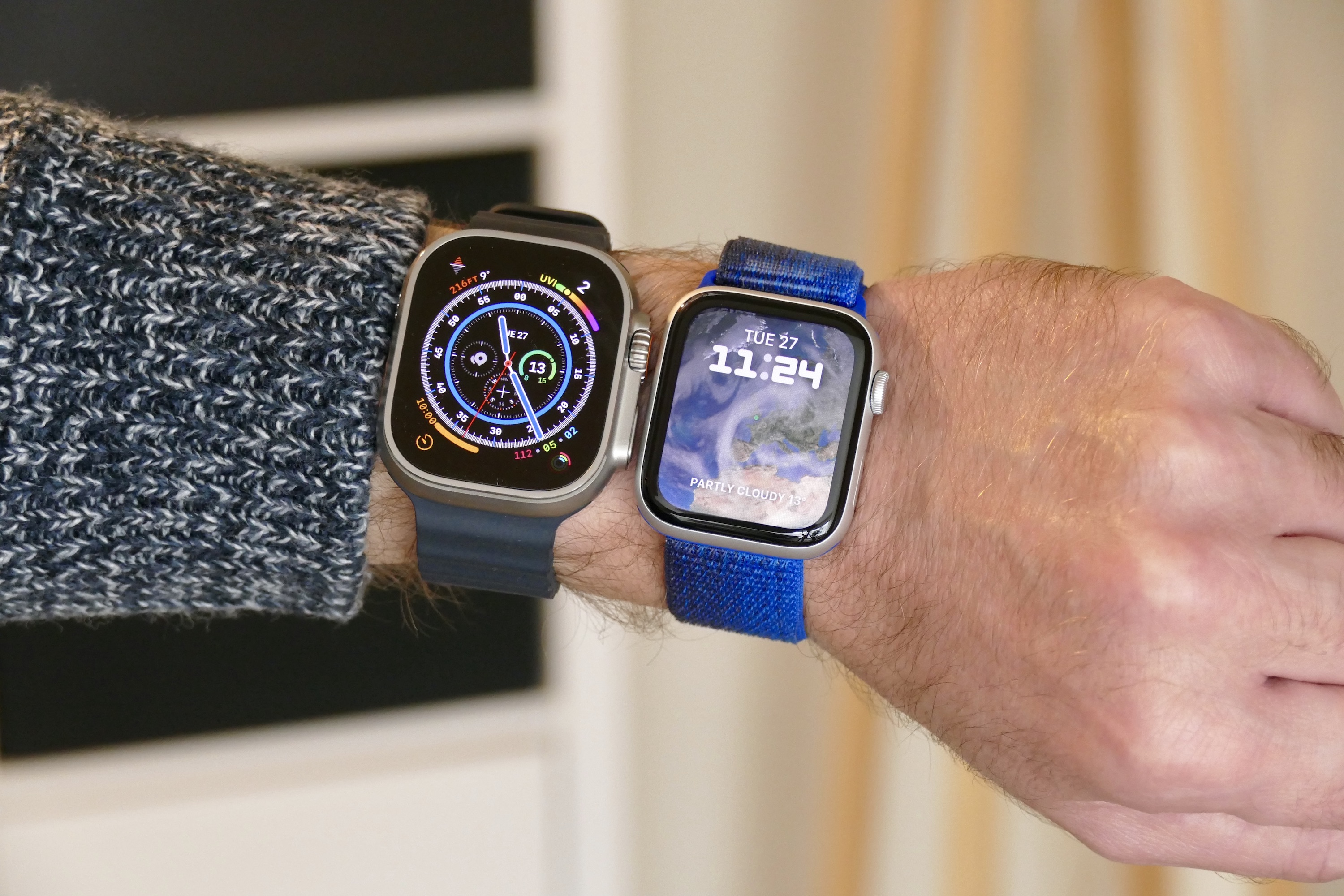 ほぼ未使用 Apple Watch Ultra - 腕時計(デジタル)