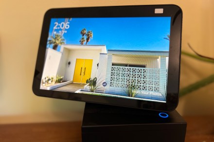 How to see your photos and albums on an Echo Show display