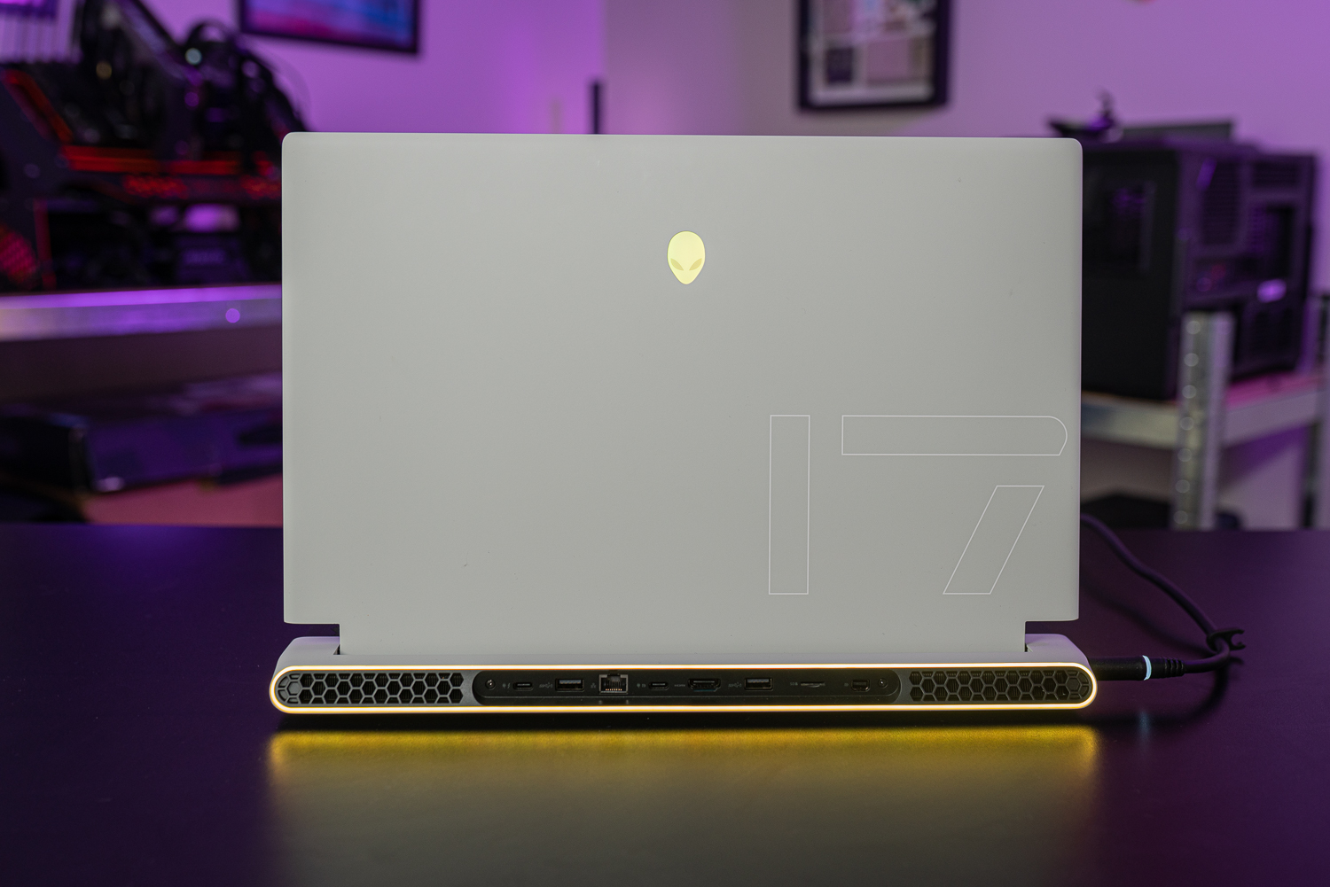 Alienware x17 R2 review: 480Hz? On a gaming laptop? | Trends