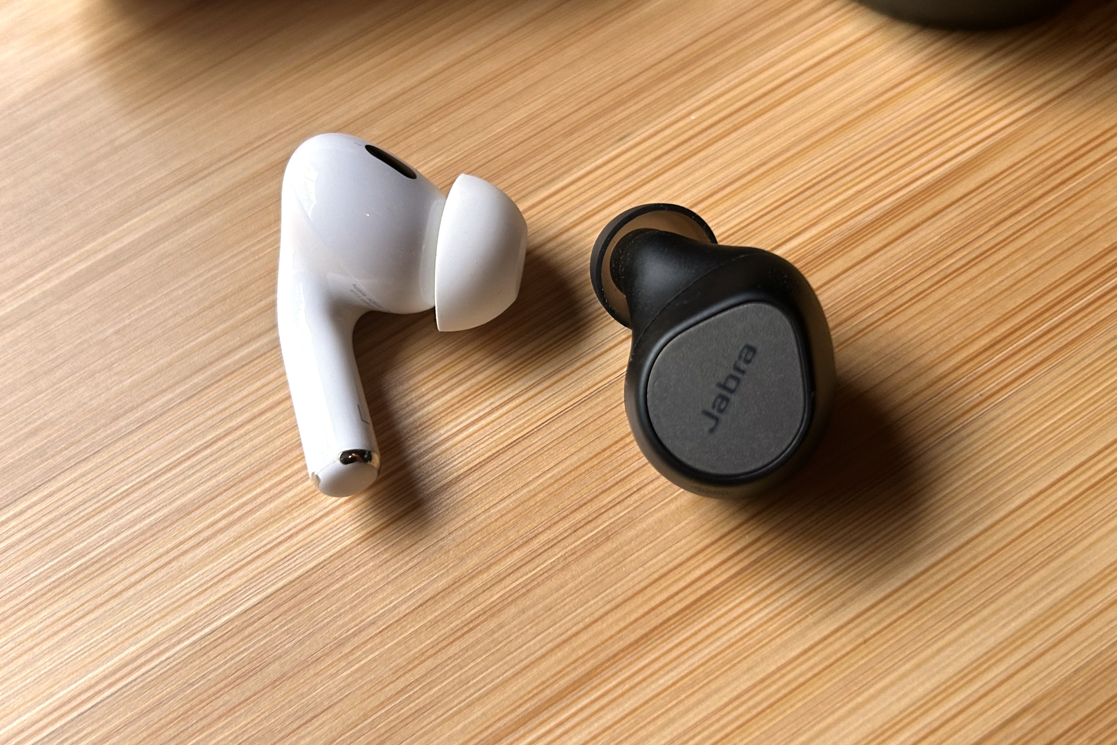 jabra better than airpods