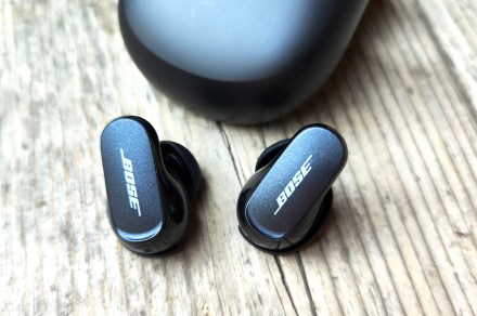 Both of Bose’s QuietComfort Earbuds II can now be used independently