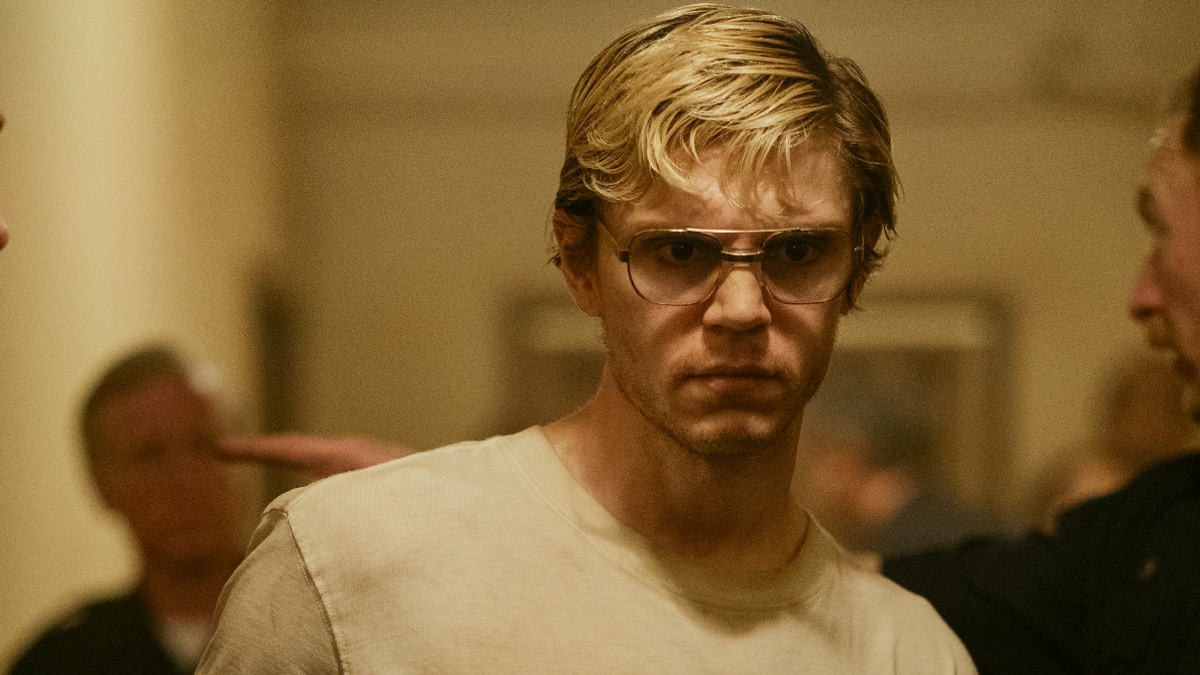 Jeffrey Dahmer wird in Dahmer festgenommen.