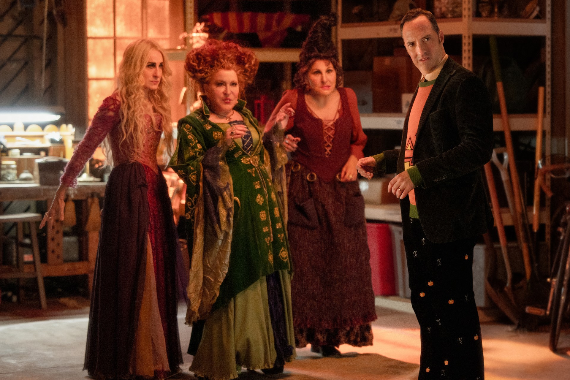 Can you watch Hocus Pocus 2 for free on Halloween Digital Trends