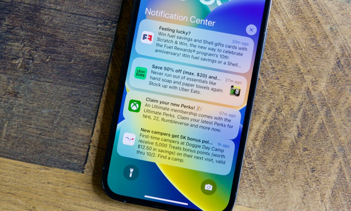 Notifications on an iPhone with iOS 16.