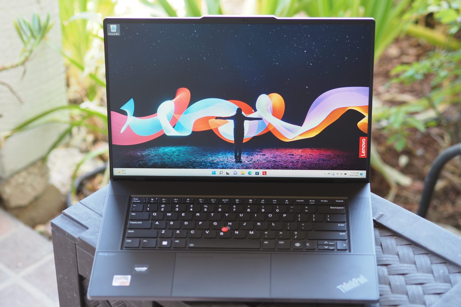 lenovo thinkpad z16 review featured