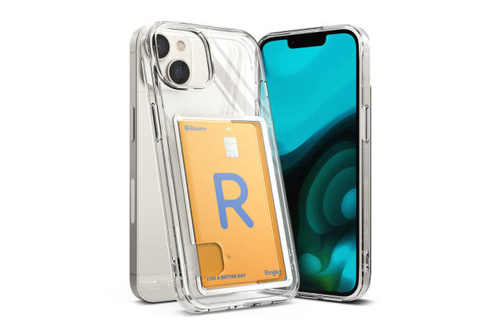 Kes Fusion Clear Ringke untuk iPhone 14, menunjukkan slot kad di belakang kes itu.