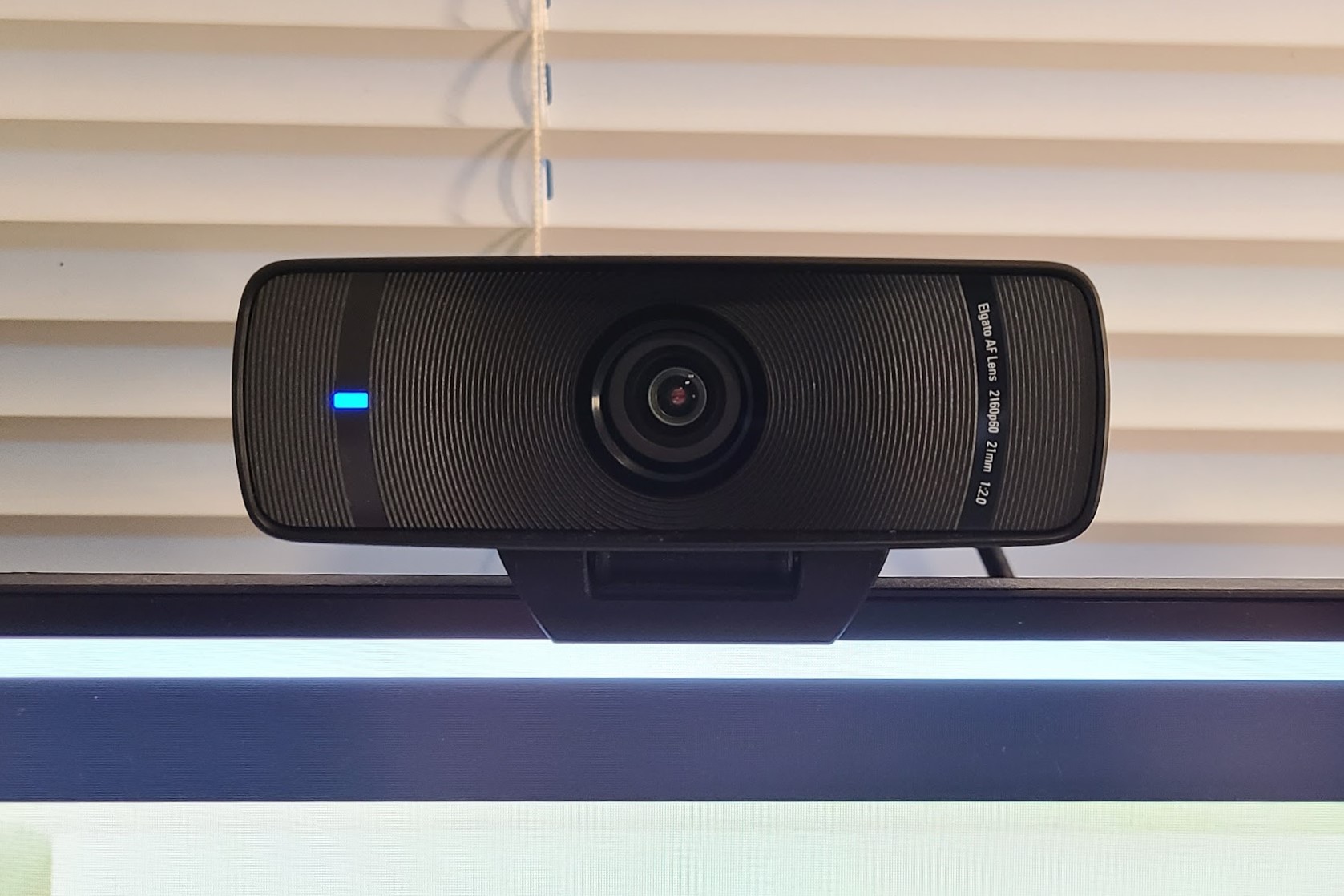 Best Webcam 2022? Elgato Facecam Review 