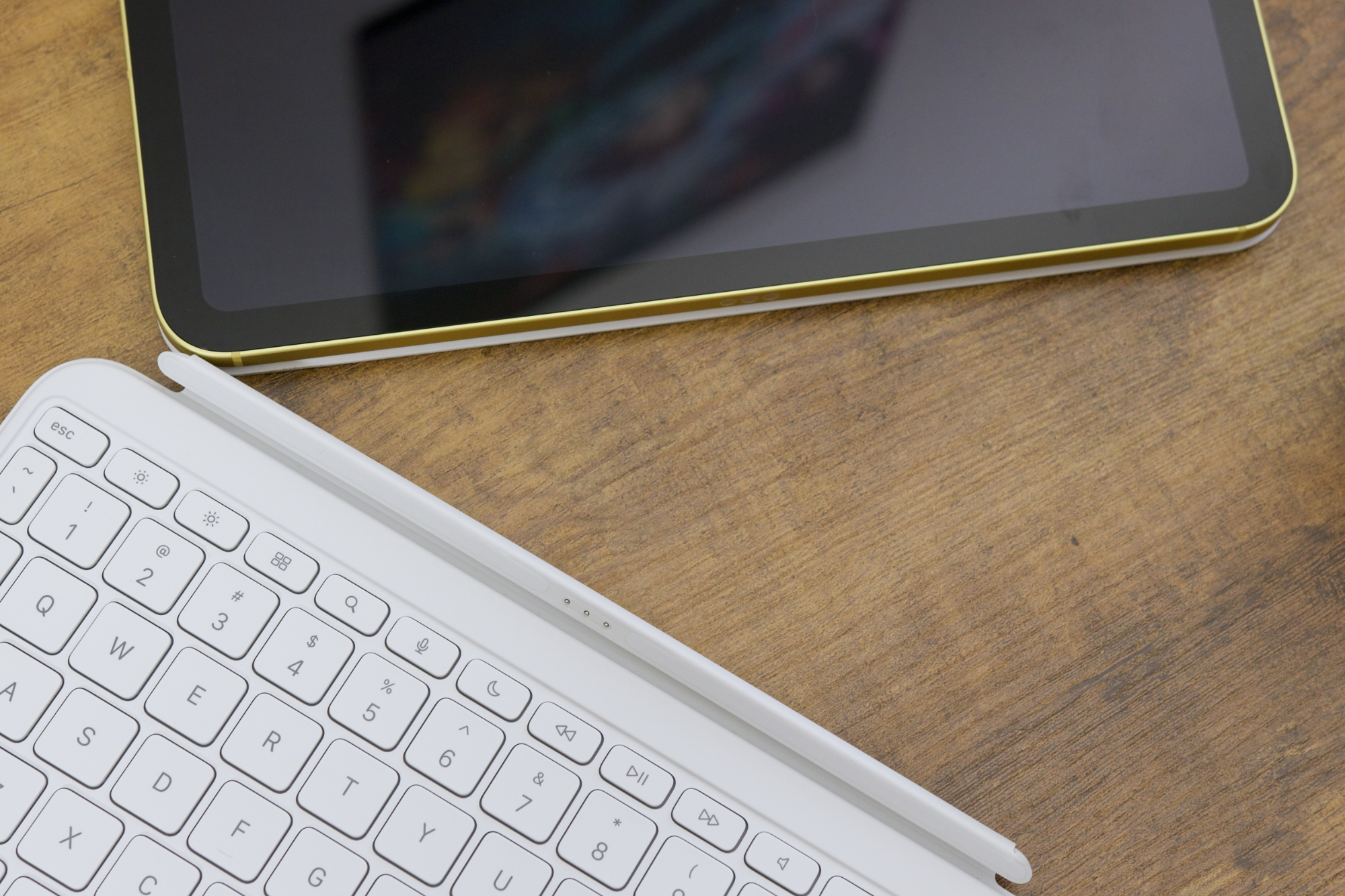 Apple Magic Keyboard Folio for iPad review: $249 of weirdness