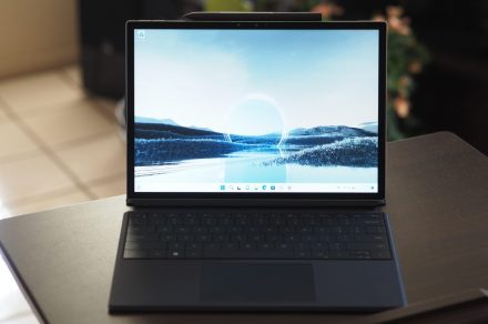 Dell XPS 13 2-in-1 vs. Lenovo IdeaPad Duet 5i: a close competition