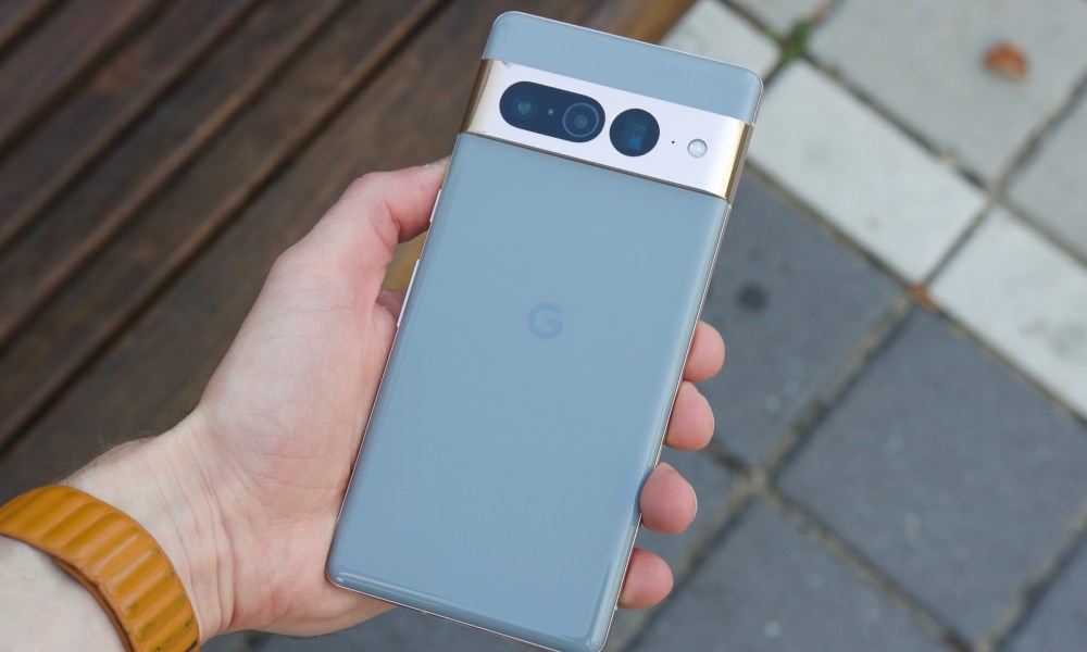 Someone holding the Google Pixel 7 Pro.