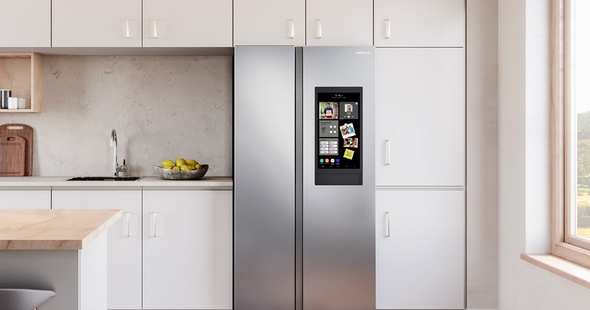 Save ,600 on this Samsung smart refrigerator