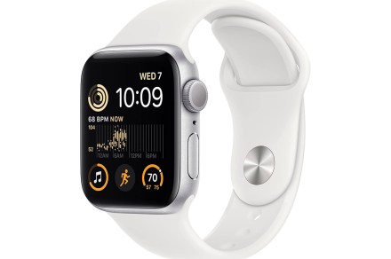 The Apple Watch SE 2 has a surprise early Prime Day deal today