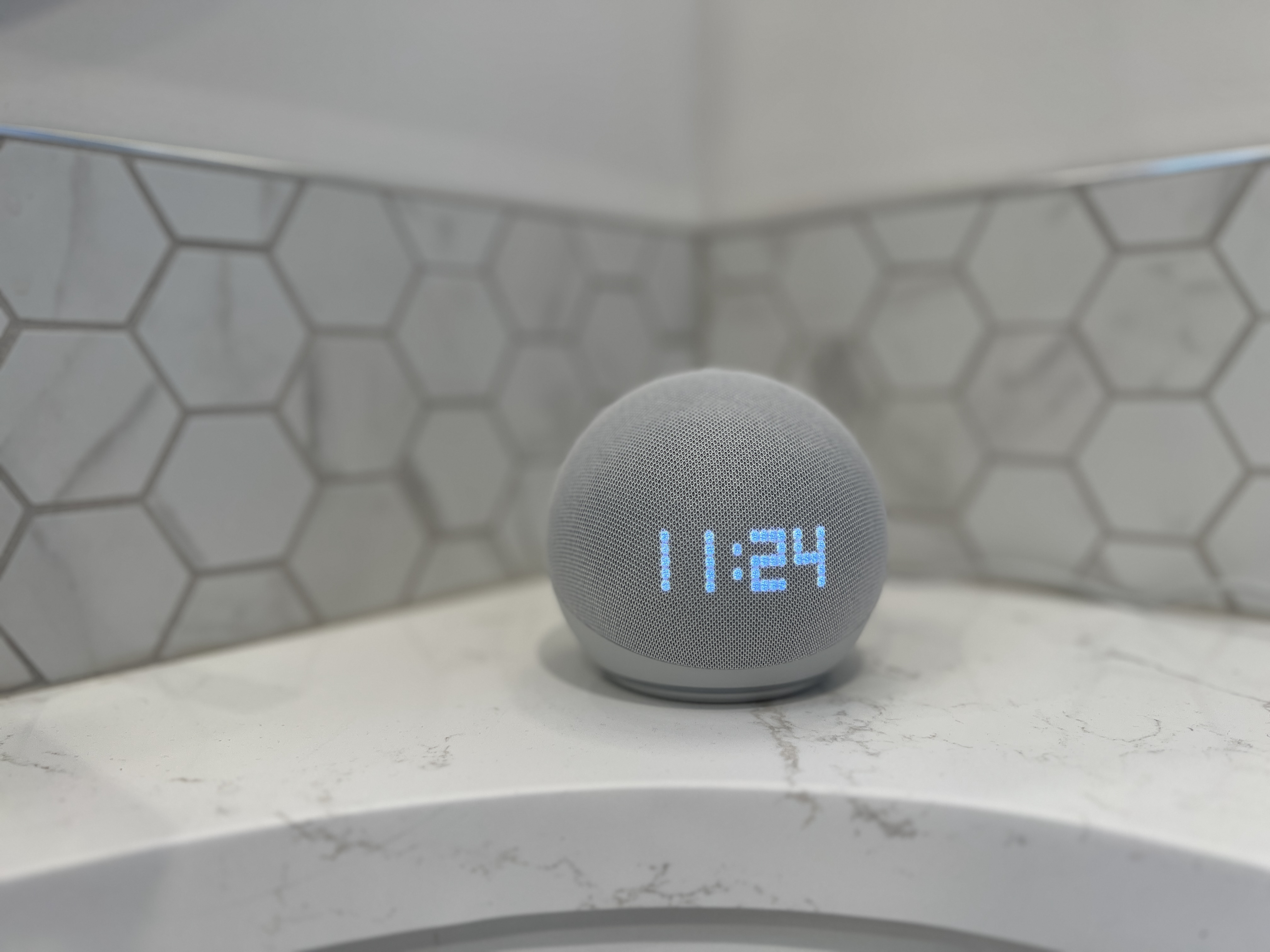Echo Dot with Clock (5th Gen, 2022)
