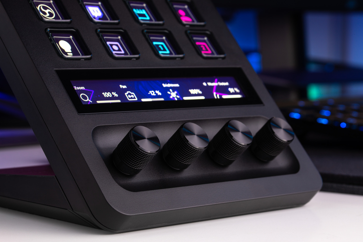 How to turn your Elgato Stream Deck Mini into a smart home