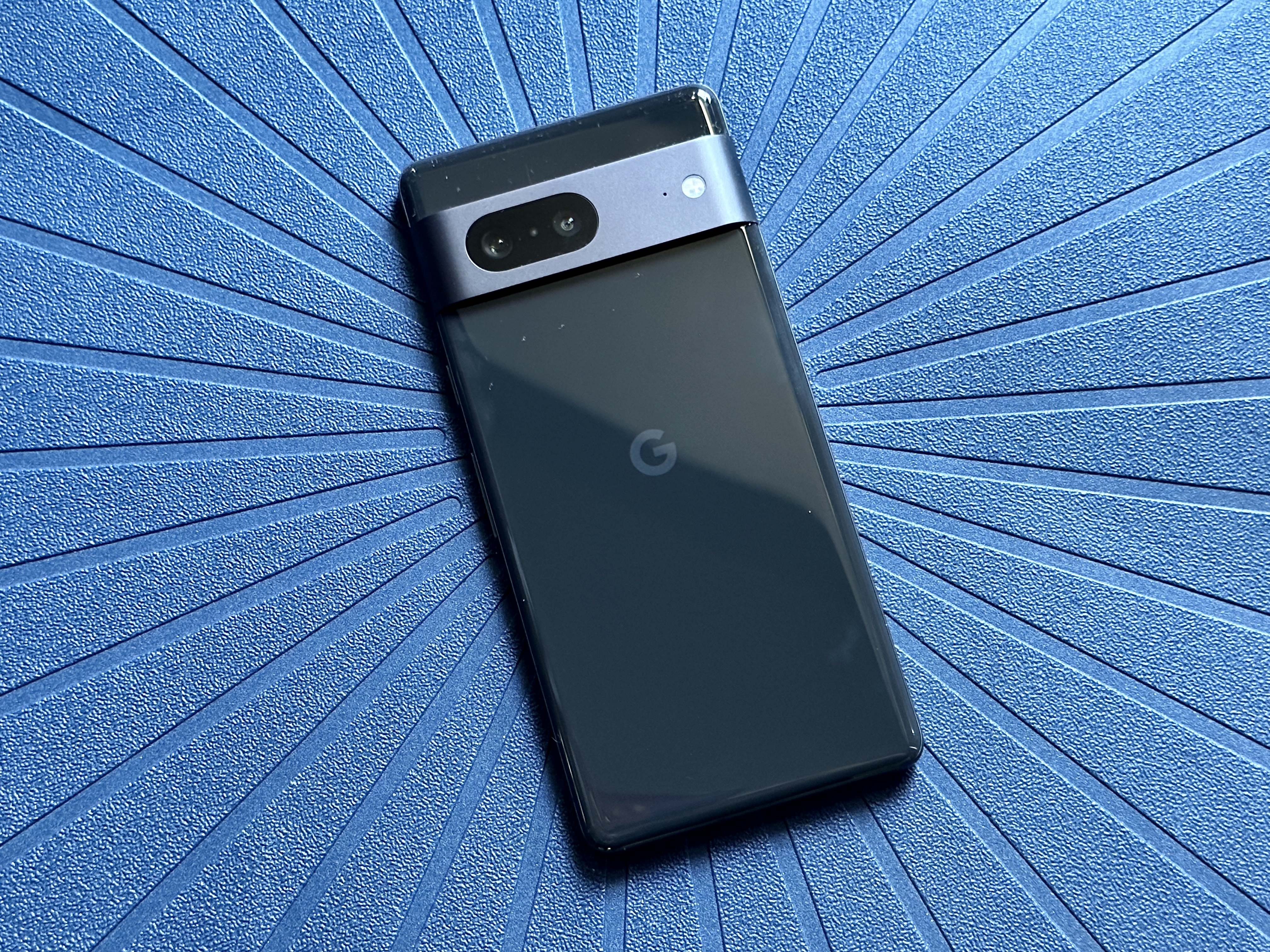 Why the Pixel 7 ruins all other Black Friday phone deals | Digital ...