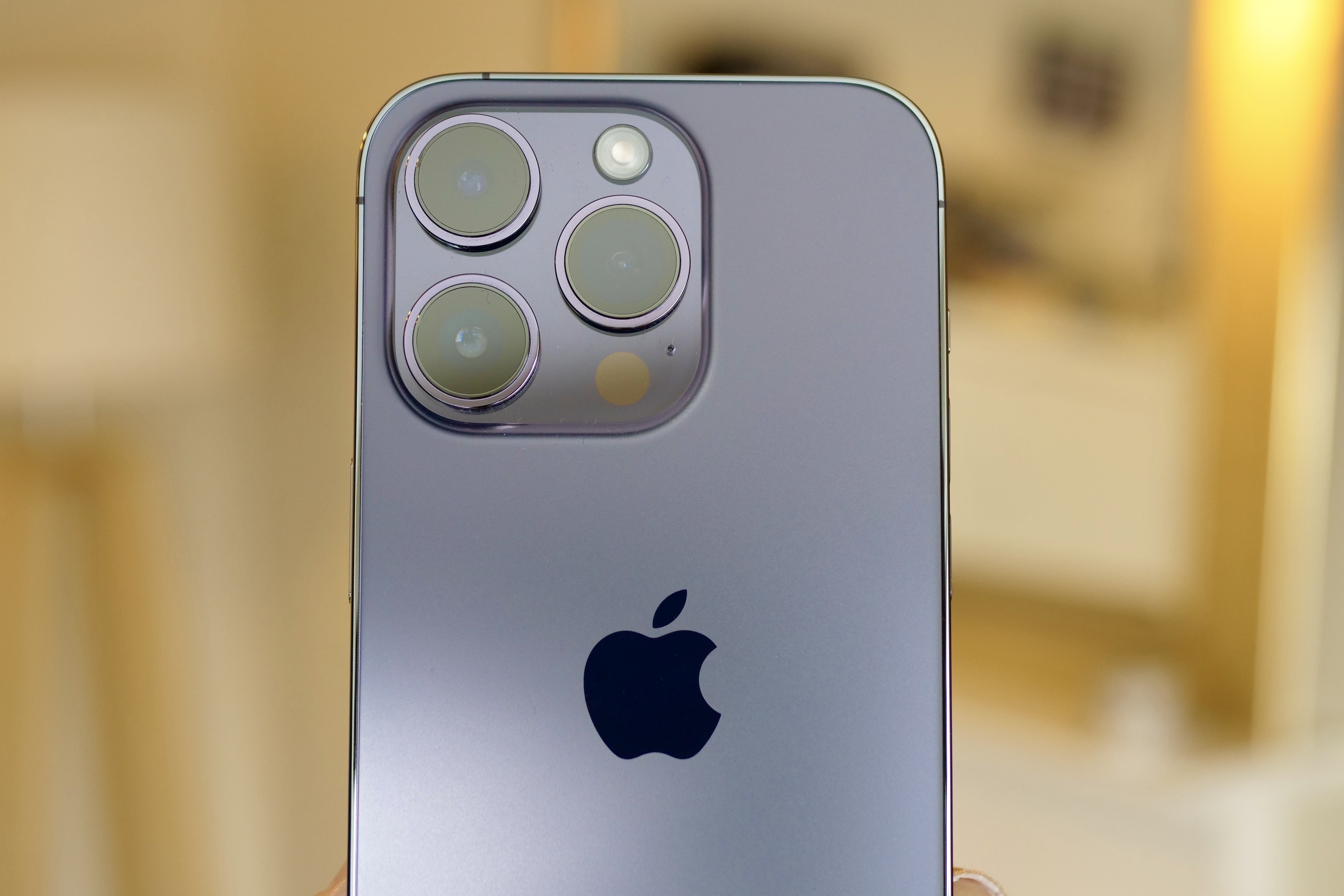 iPhone 13 Pro Review: Long Battery Life, Stellar Camera