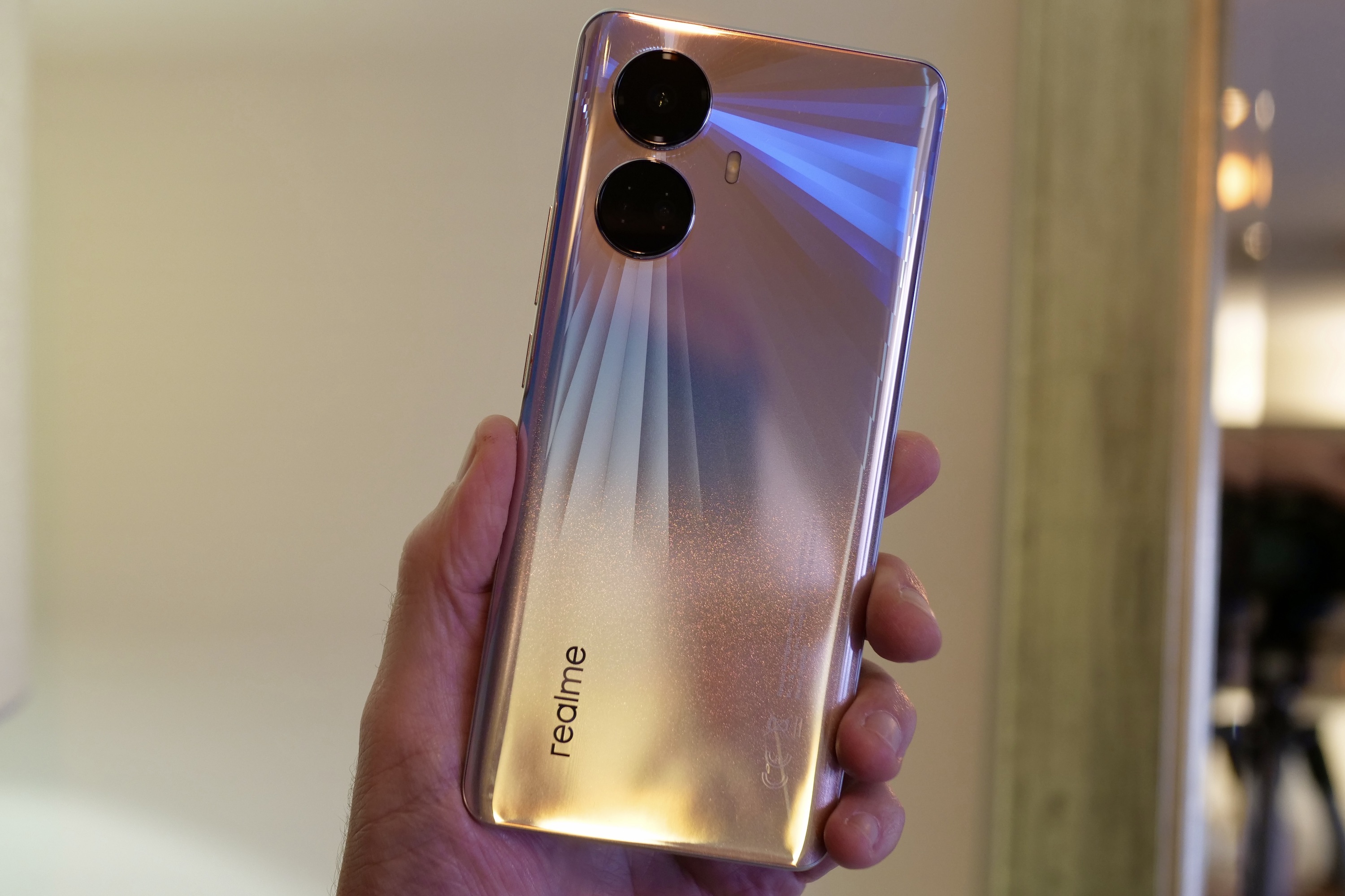 Realme 10 Pro+ review: all that glitters is not gold