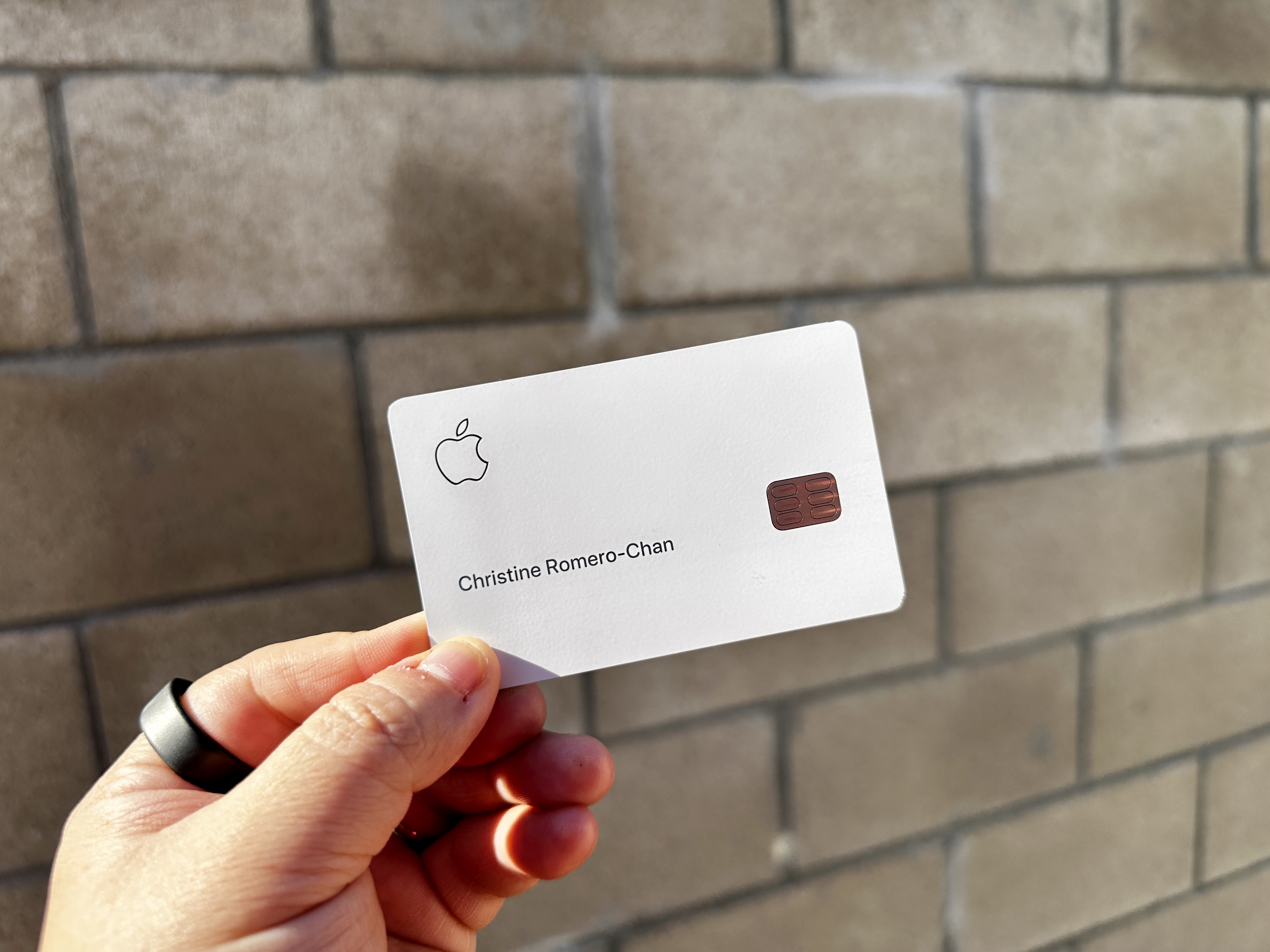 Apple Credit Card Reviews (February 2024)
