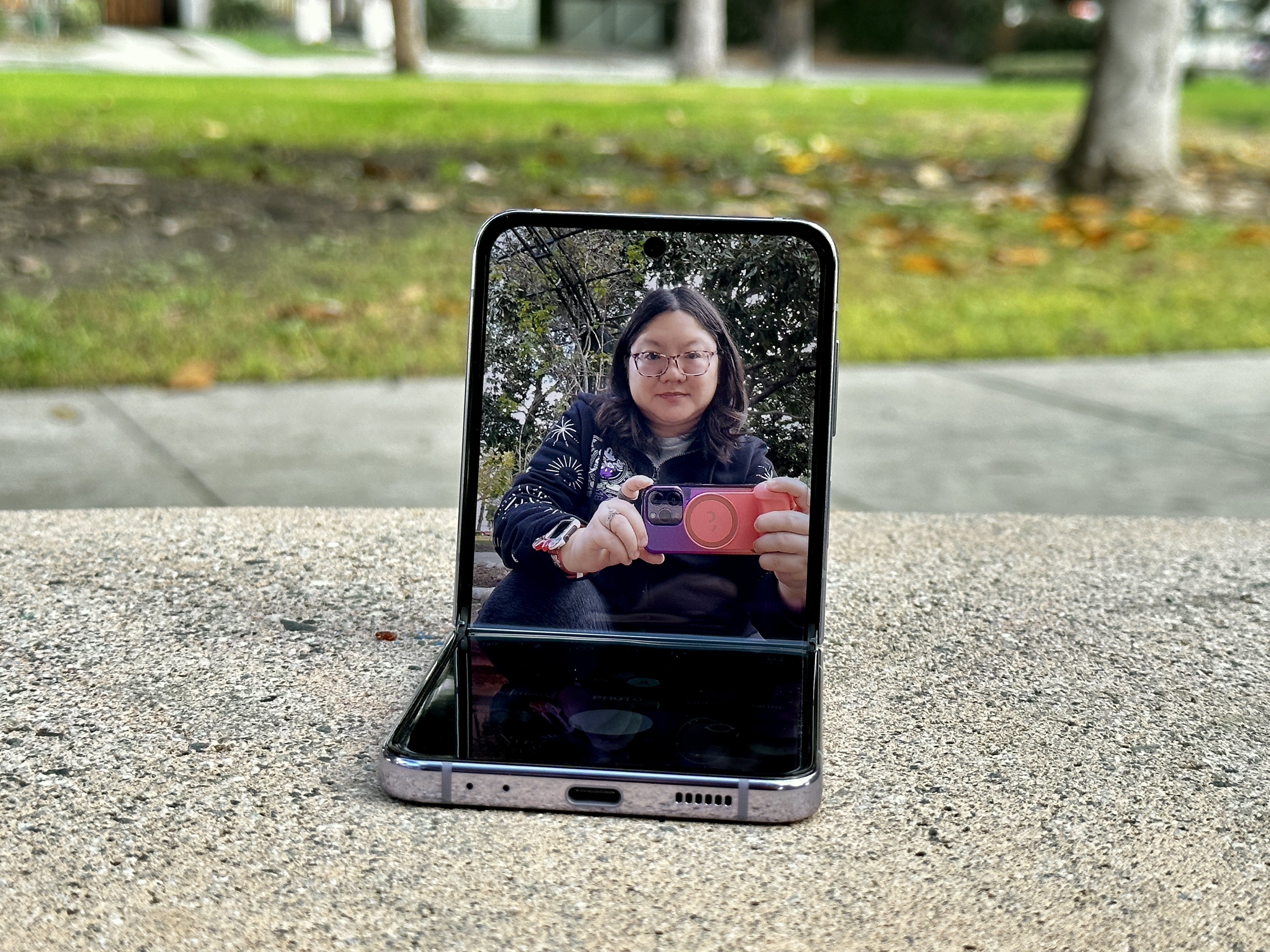 Galaxy Z Flip 4 review: The foldable phone I've been waiting for