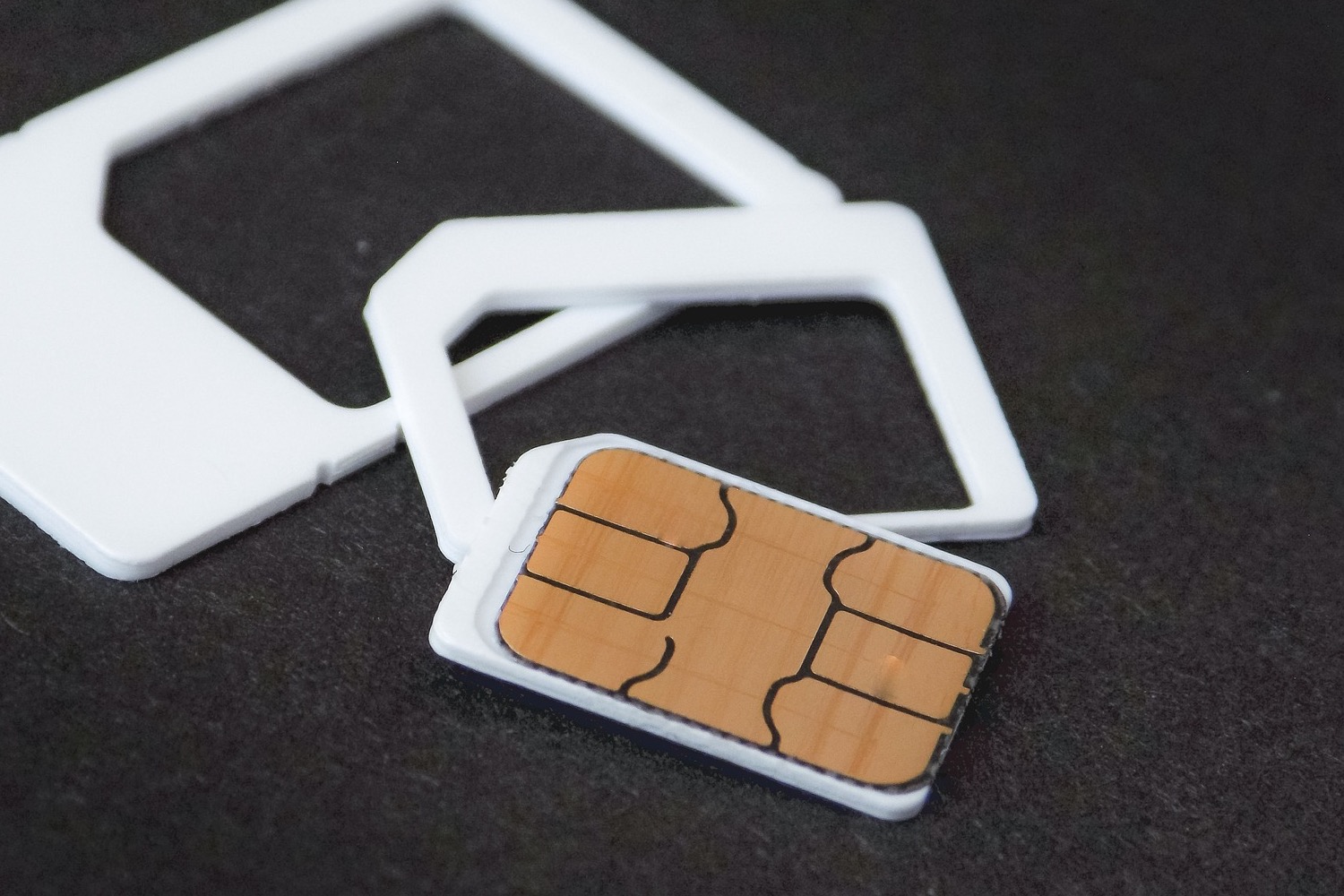 How to fix the ‘No SIM Card Installed’ error on your iPhone