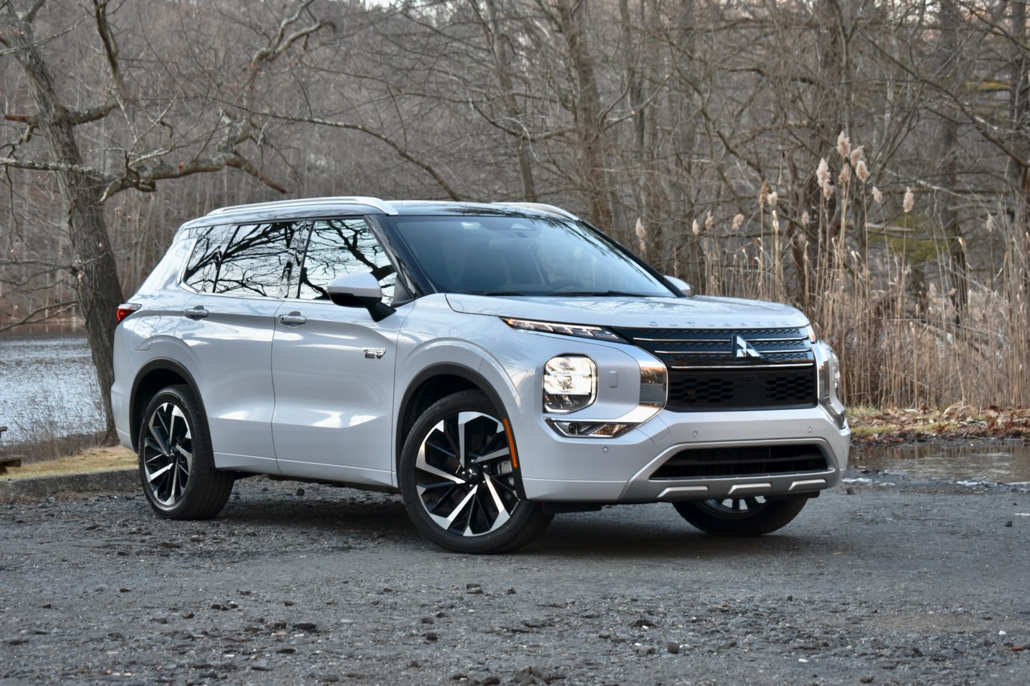 2023 Mitsubishi Outlander PHEV Review: A Bridge To EVs | Digital Trends