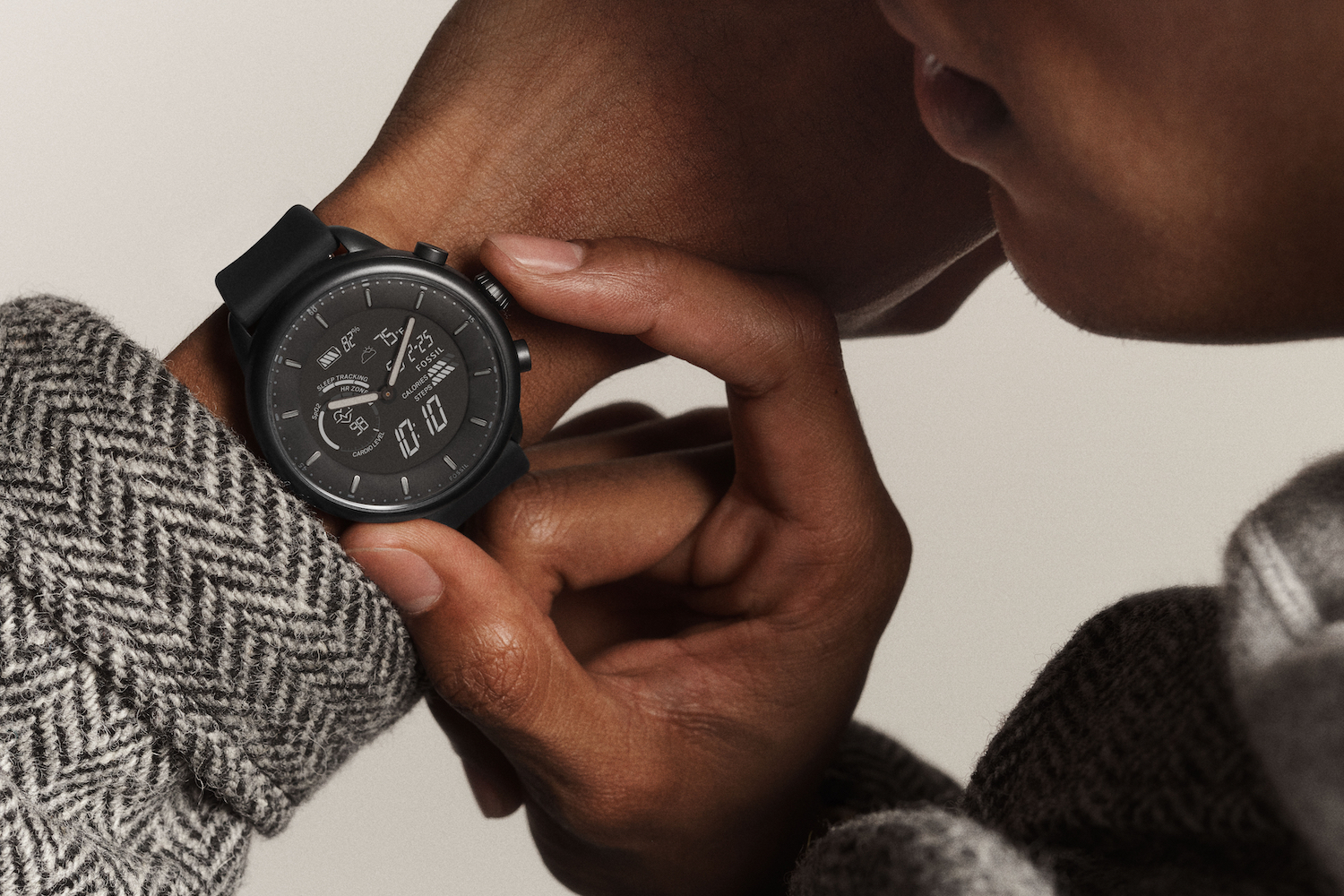 CES 2023: Fossil's new Hybrid watch is the anti-Pixel Watch | Digital Trends