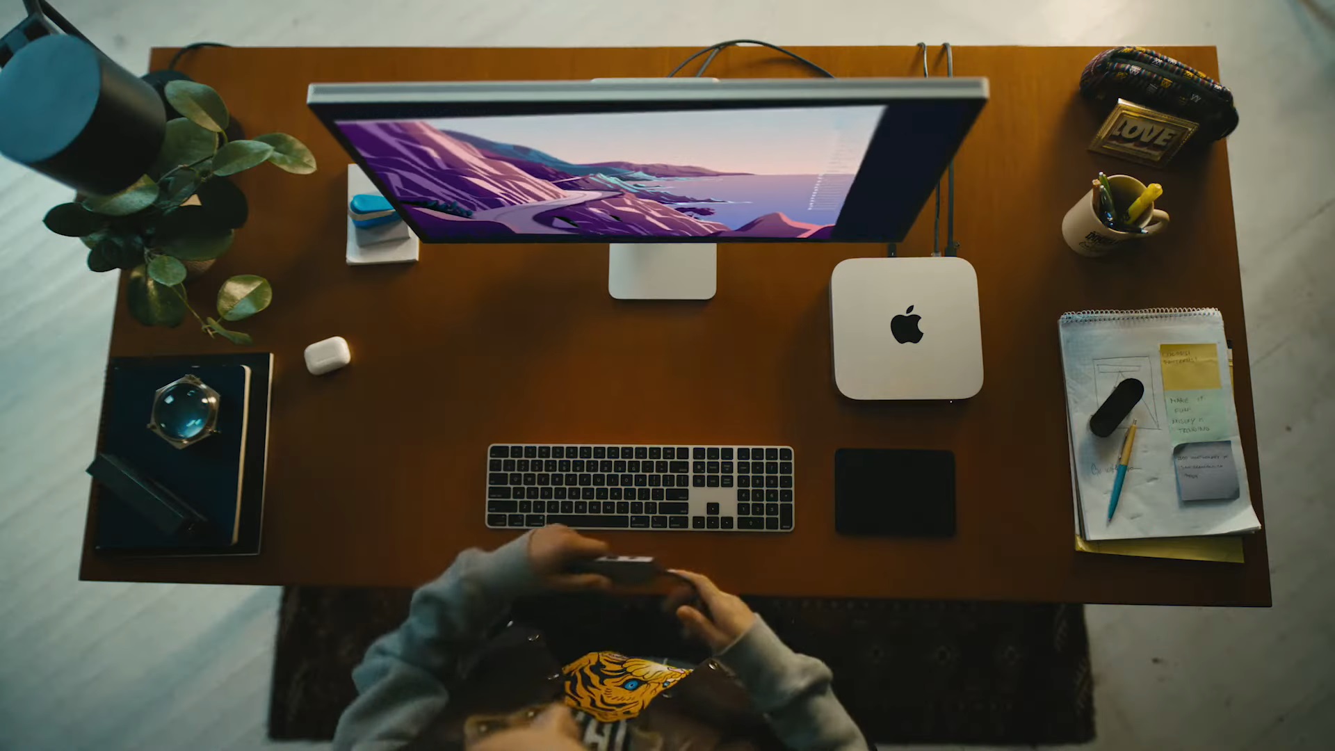 Mac Mini M2 con Studio Display