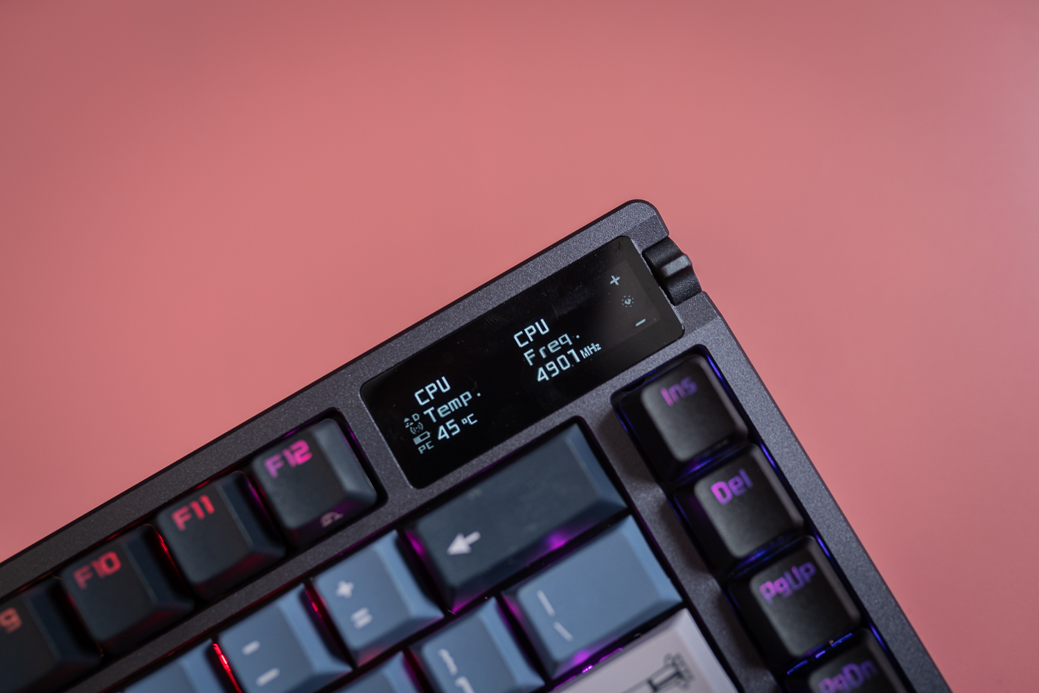 Asus ROG Azoth review: better than my custom gaming keyboard