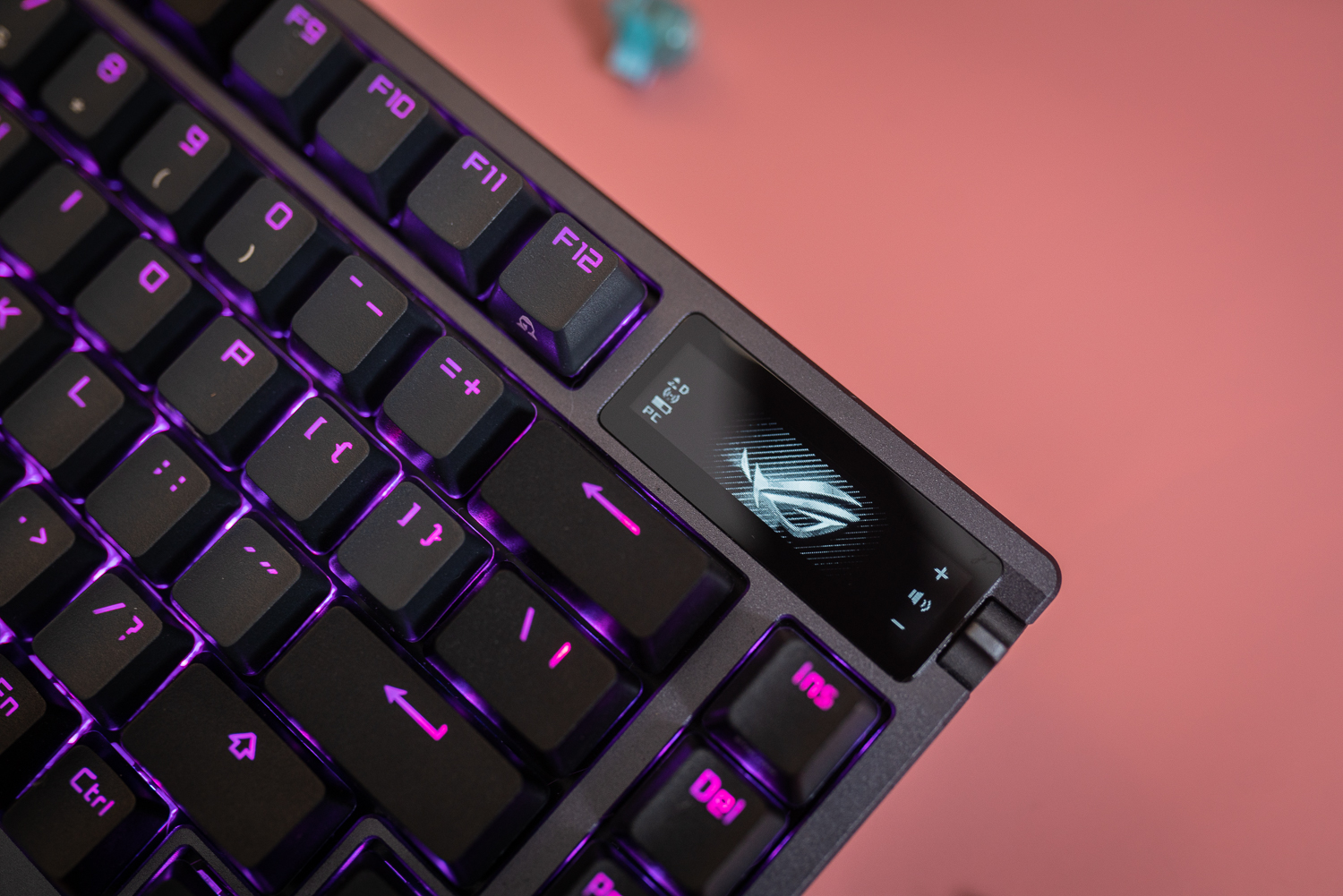 Asus ROG Azoth review: better than my custom gaming keyboard