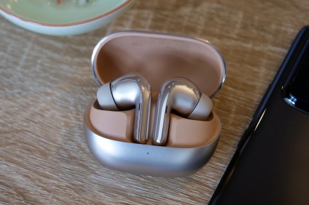 Shiny Xiaomi Buds 4 Pro come inside their own Space Capsule