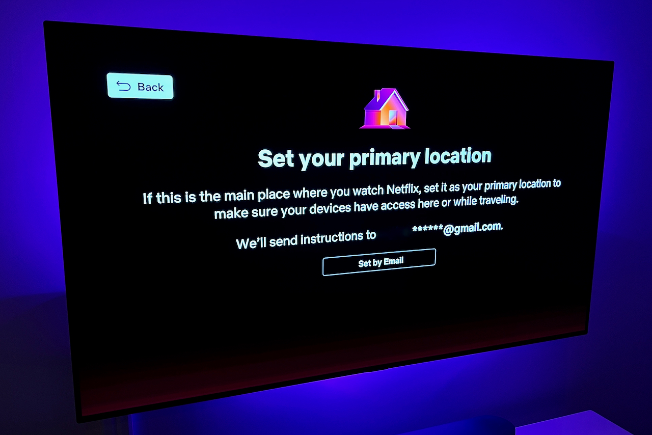 A The Netflix screen for how to set the primary location.