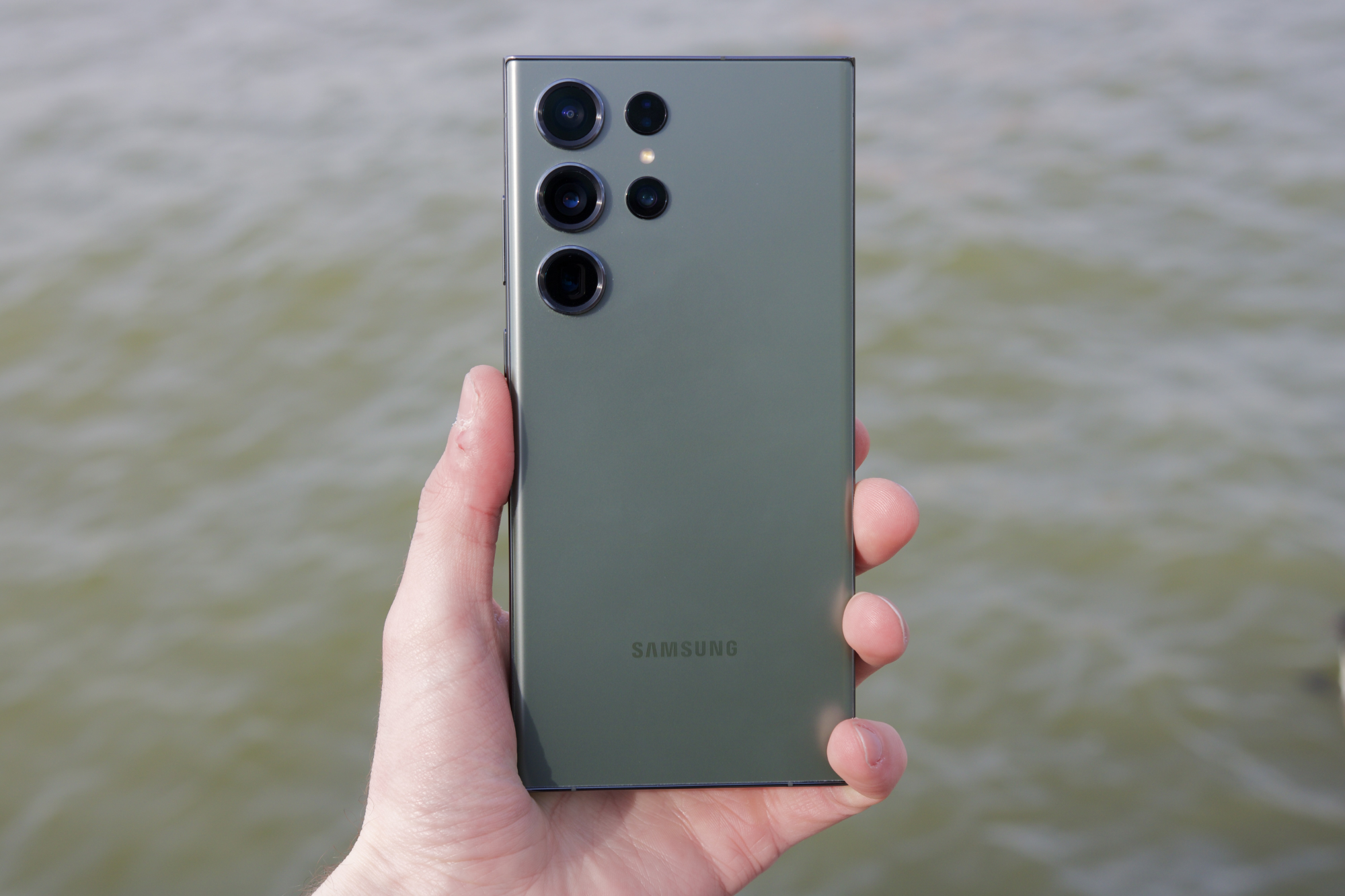 Samsung Galaxy S22 Ultra 5G review: Versatile premium phone