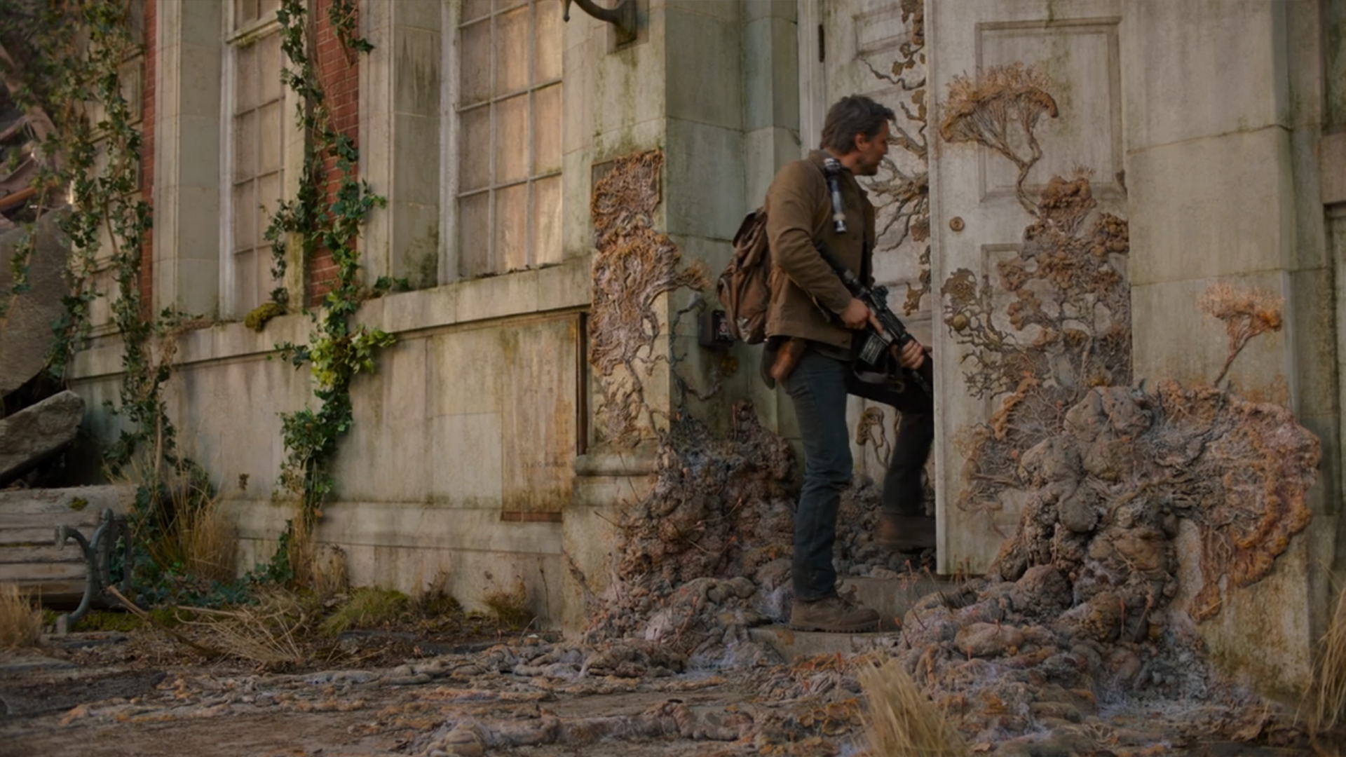 The Last of Us Episode 2 Review: Tendril Hive Mind Explained 
