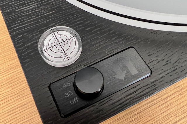 U-Turn Orbit Theory Review: One Stellar Premium Turntable | Digital Trends