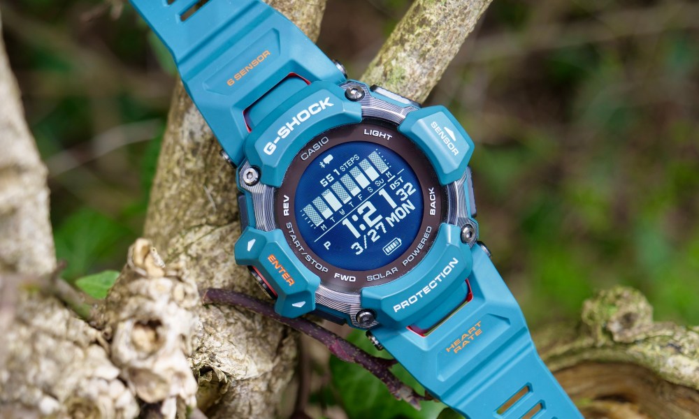 The G-Shock GBD-H2000 seen outside, showing the screen.