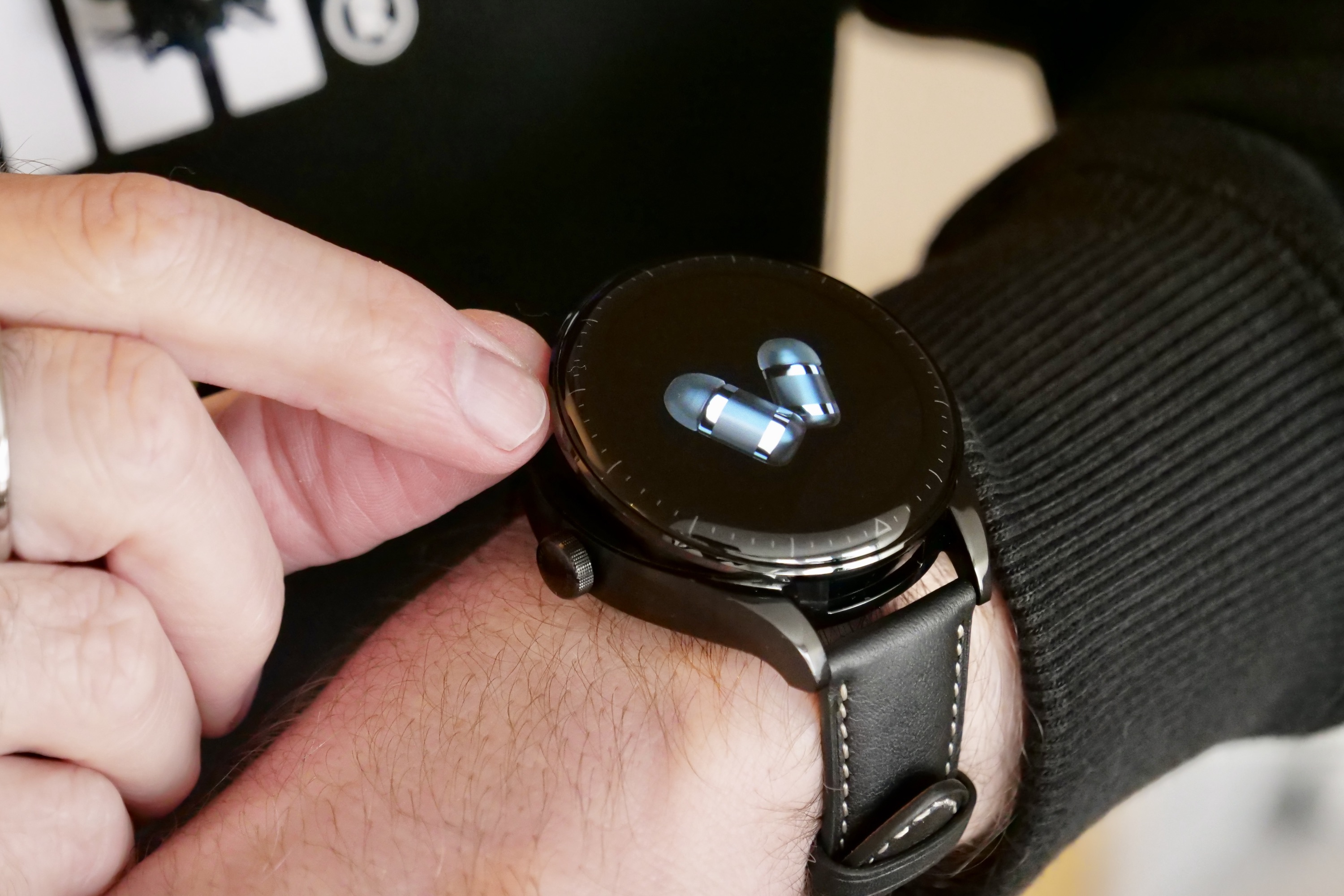 HUAWEI WATCH Buds - 2-in-1 Smartwatch and Earbuds 