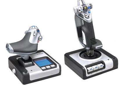 Play Flight Simulator? Save $50 on this joystick and throttle